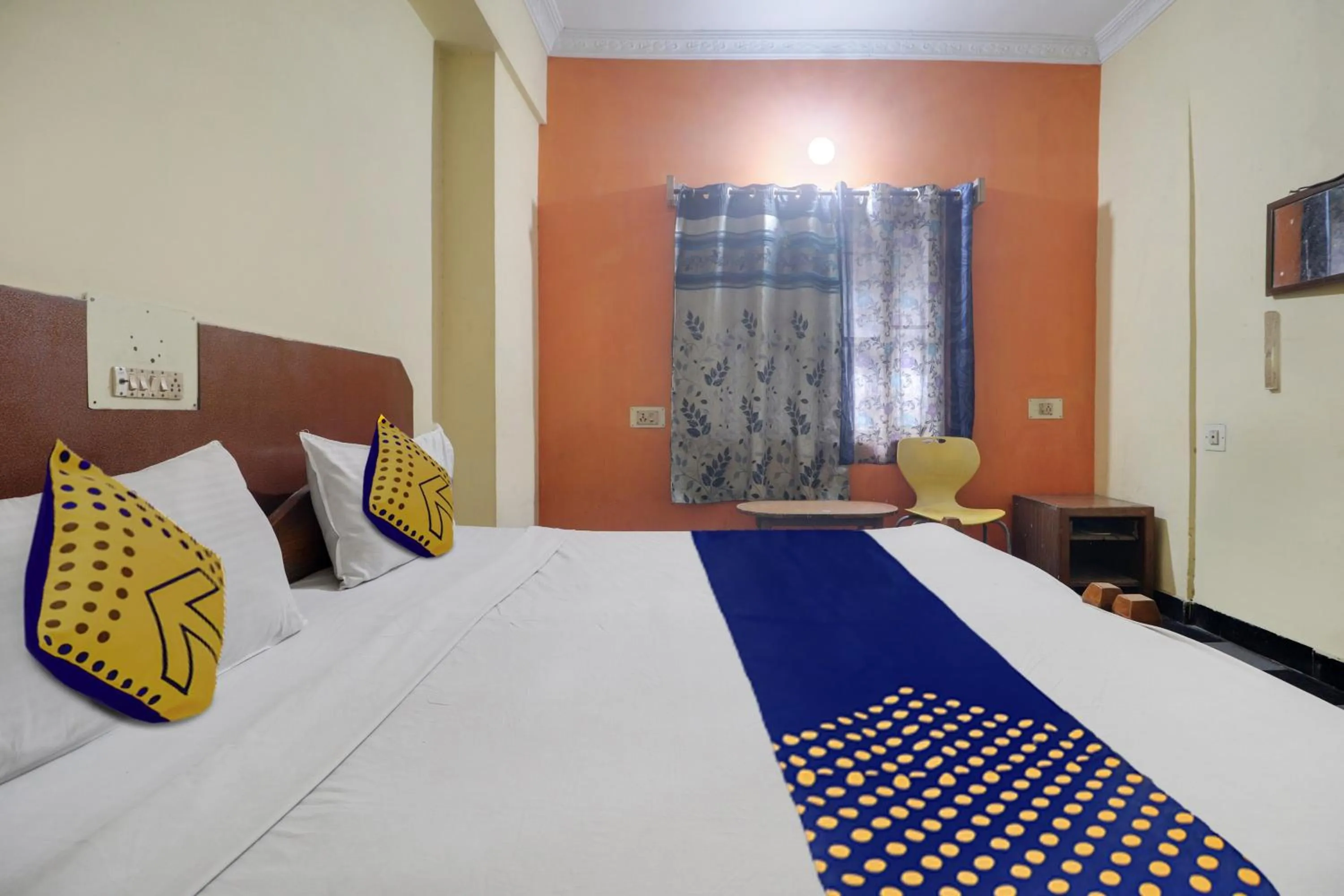 Bedroom, Bed in SPOT ON New Balaji Residency