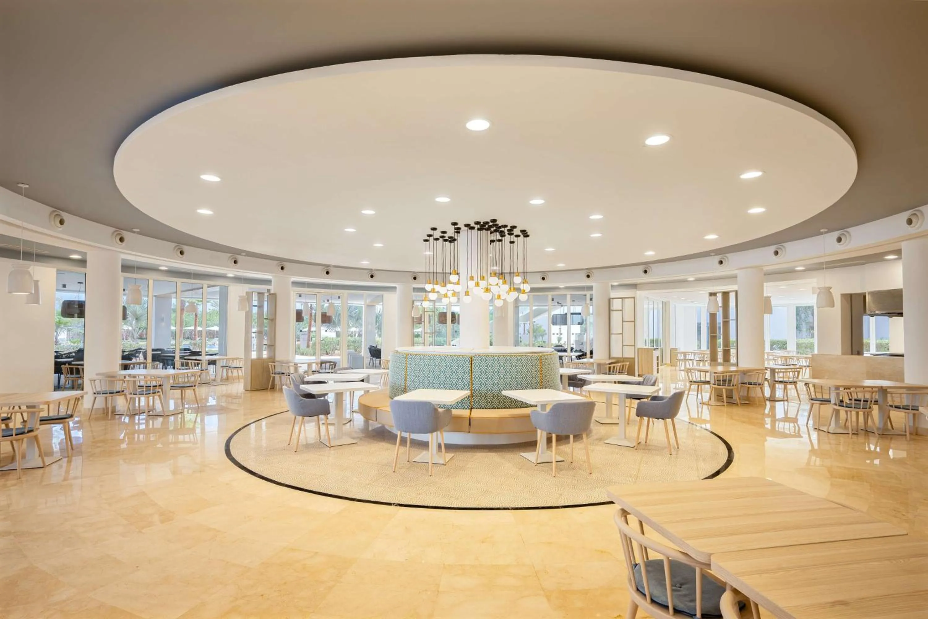 Restaurant/places to eat in Radisson Blu Residences, Saidia