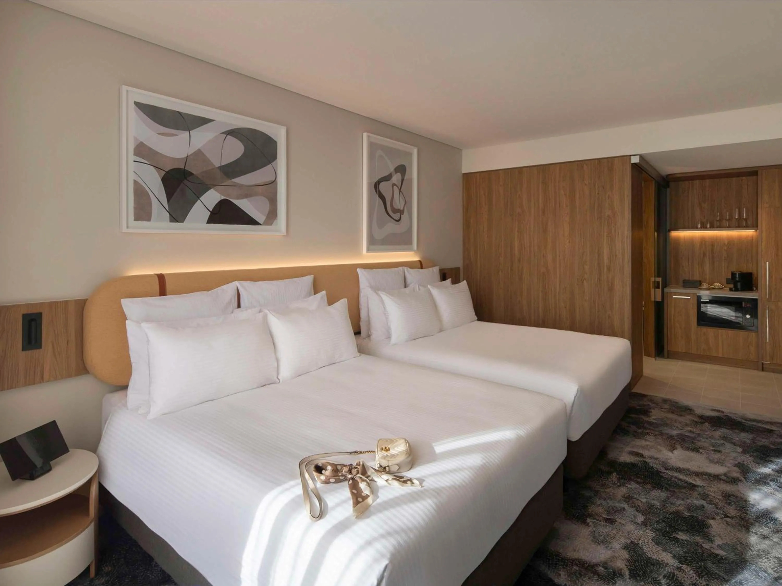 Junior Suite with 2 queen beds in Pullman Sydney Penrith