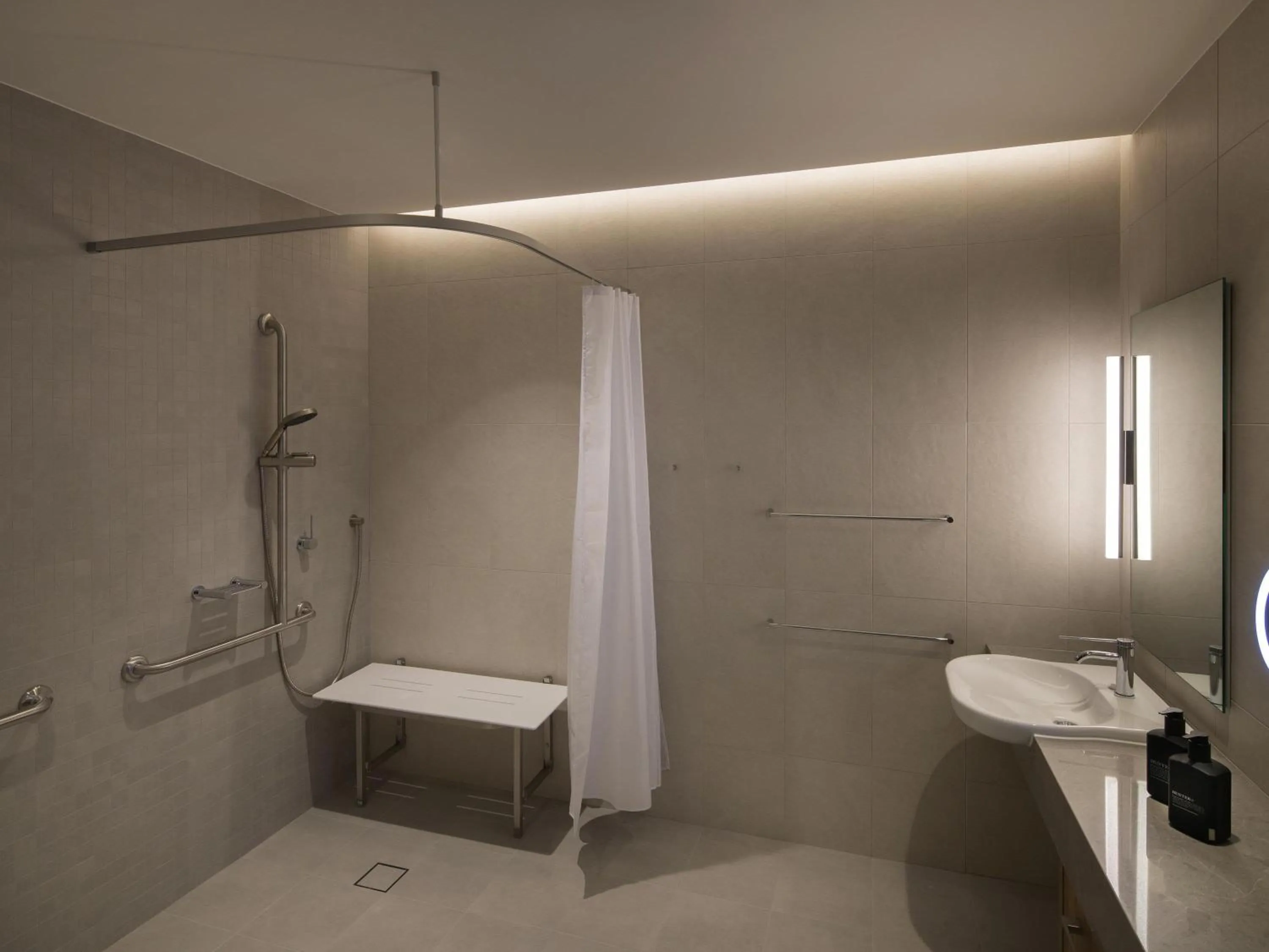 Bedroom in Pullman Sydney Penrith