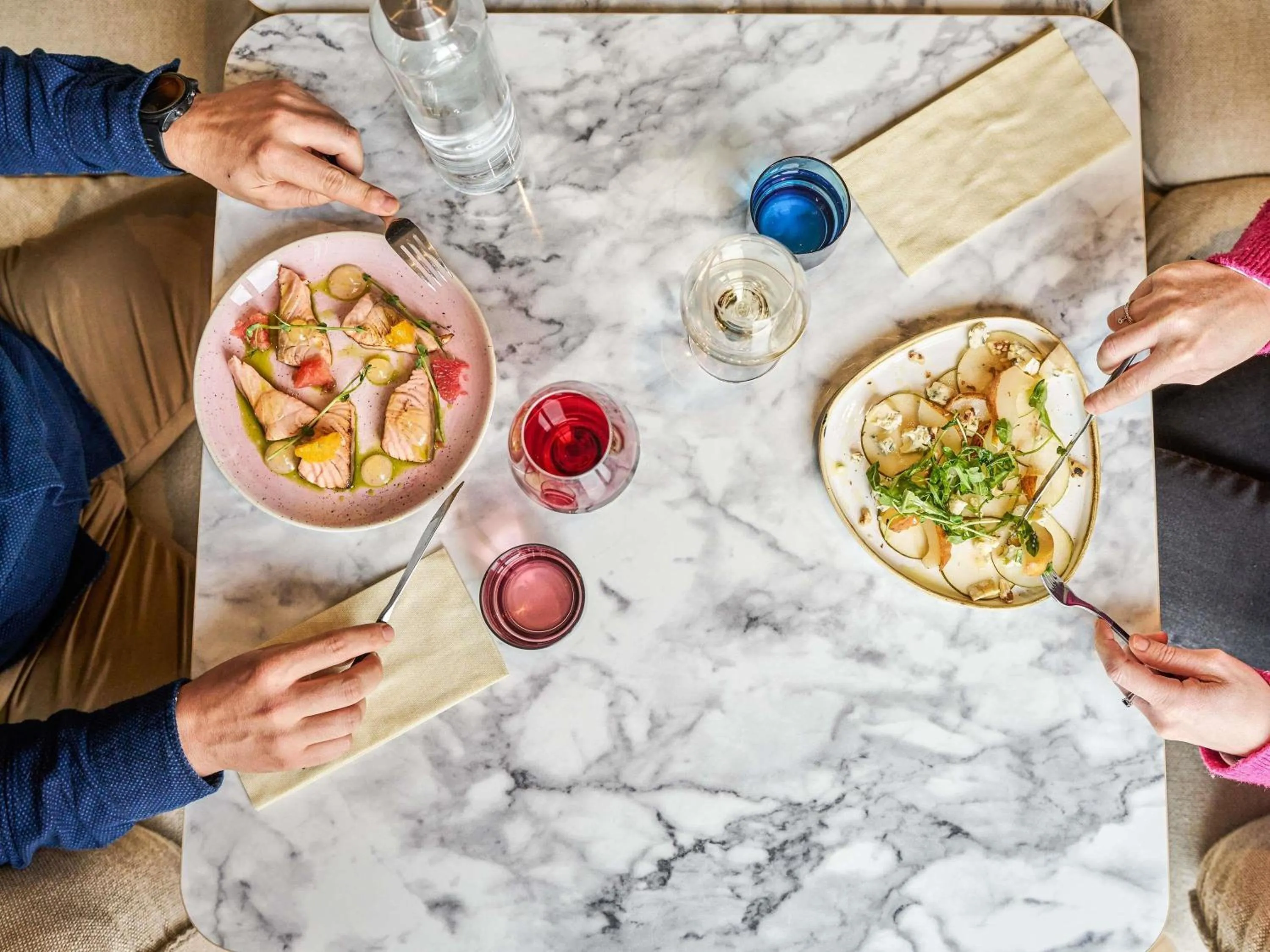 Restaurant/places to eat in TRIBE Lyon Croix Rousse