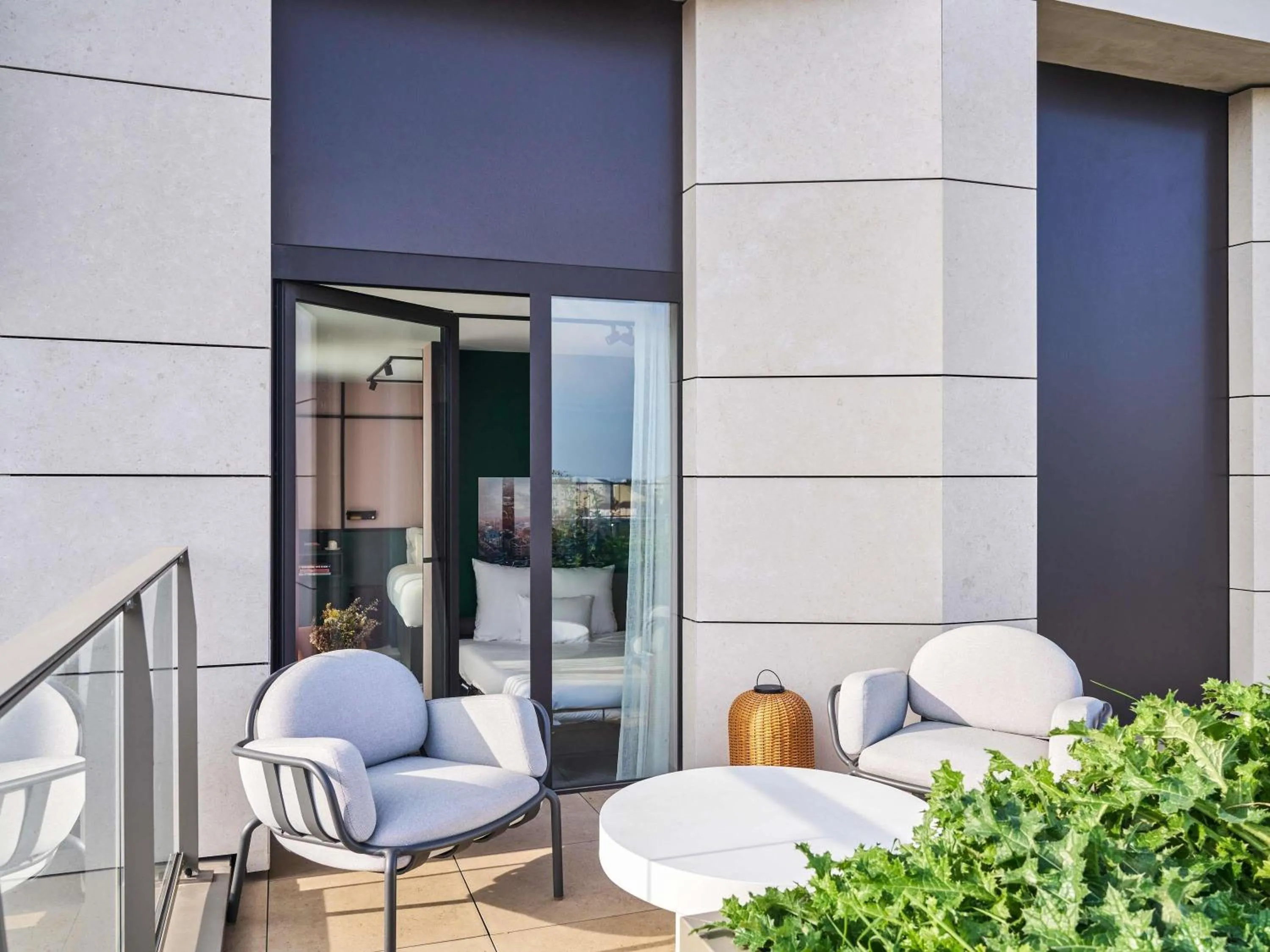 Bedroom in TRIBE Lyon Croix Rousse