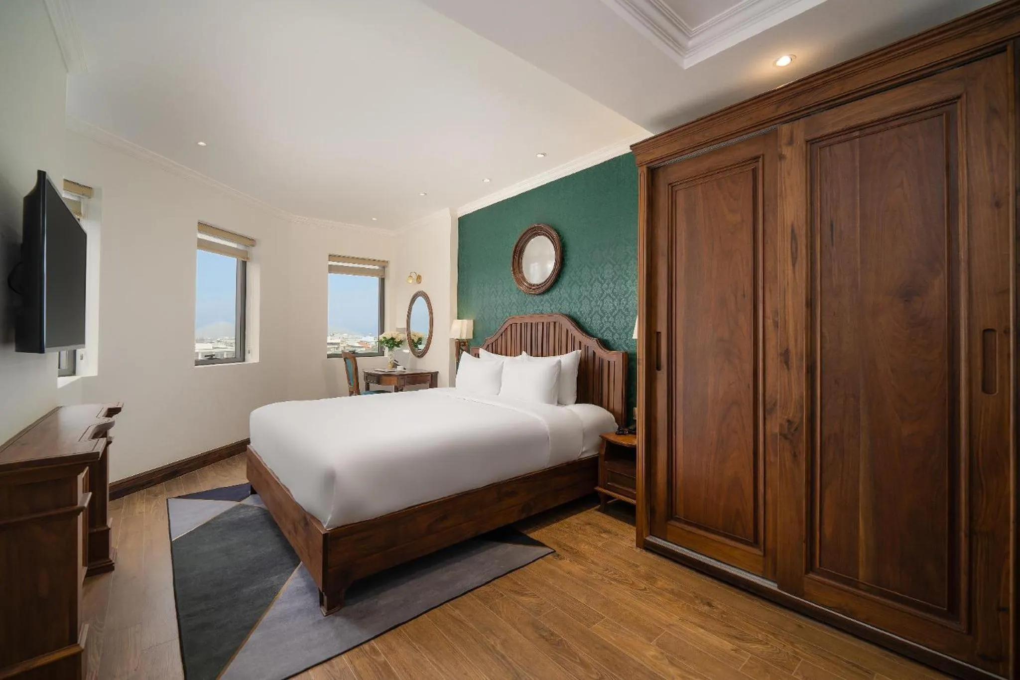 Bed in La Belle Vie Boutique Hotel