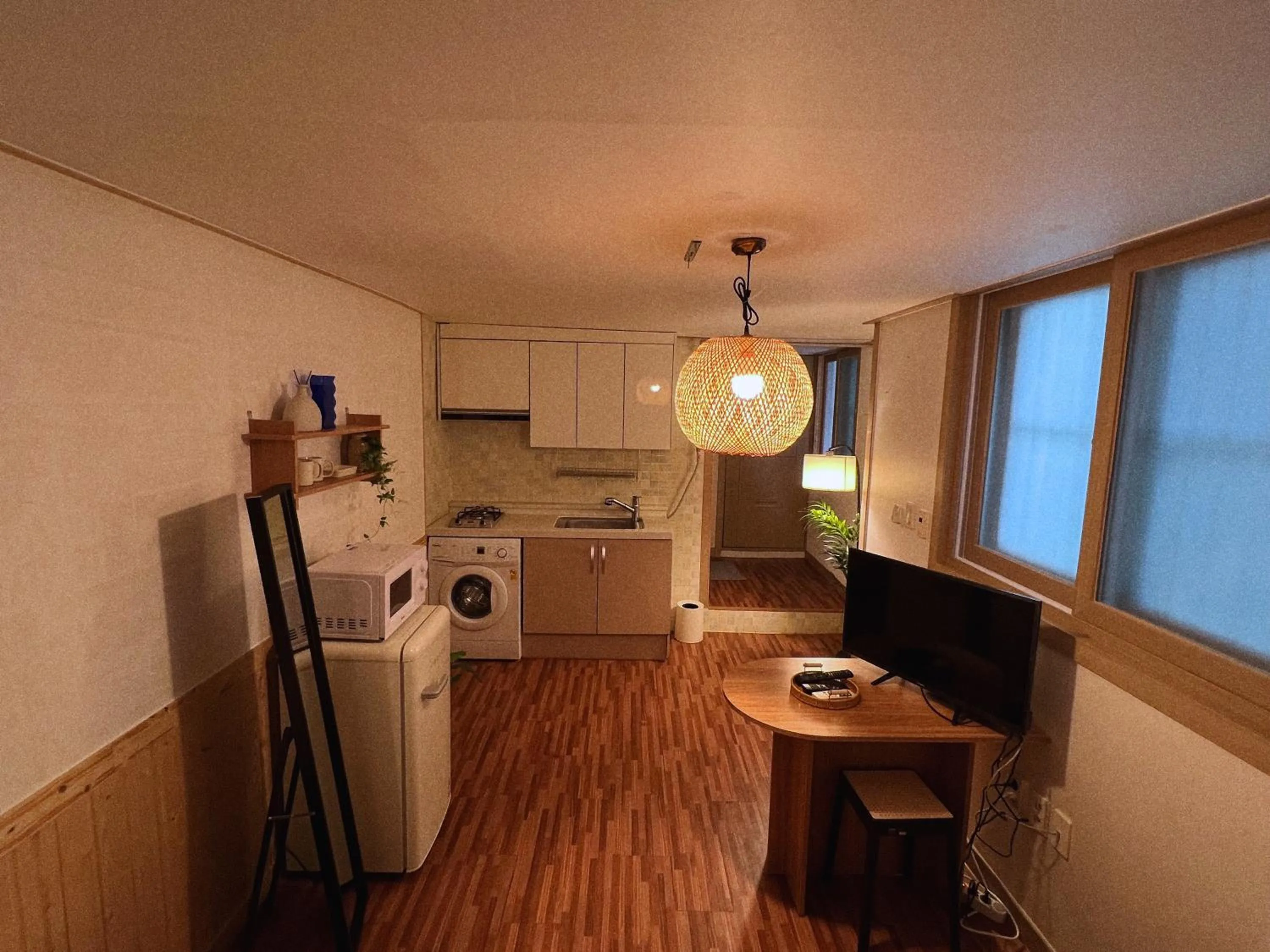 Kitchen or kitchenette in Jnineguesthouse