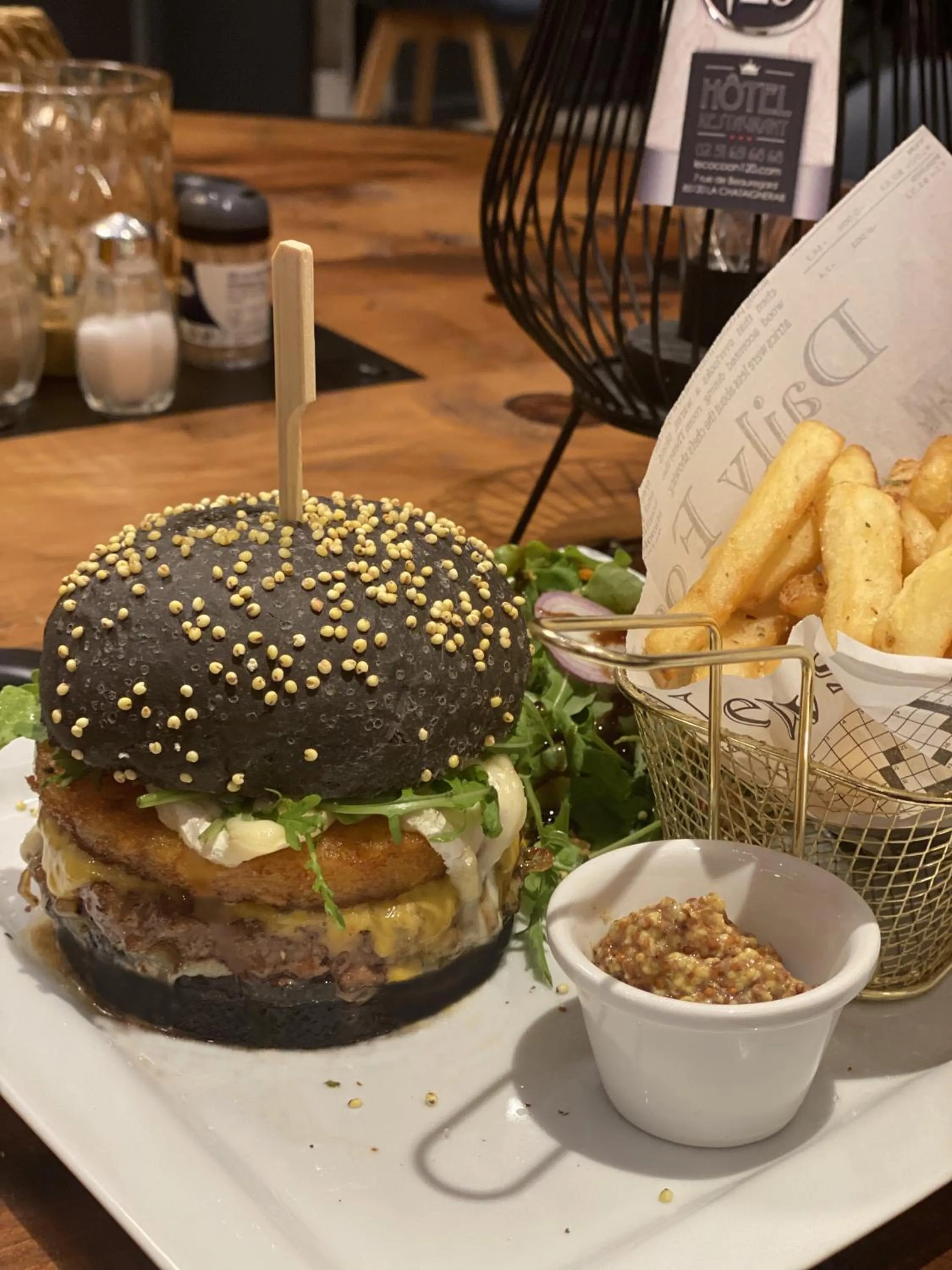 Le 120 - Groupe Logis Hotels - Ex Auberge la Terrasse