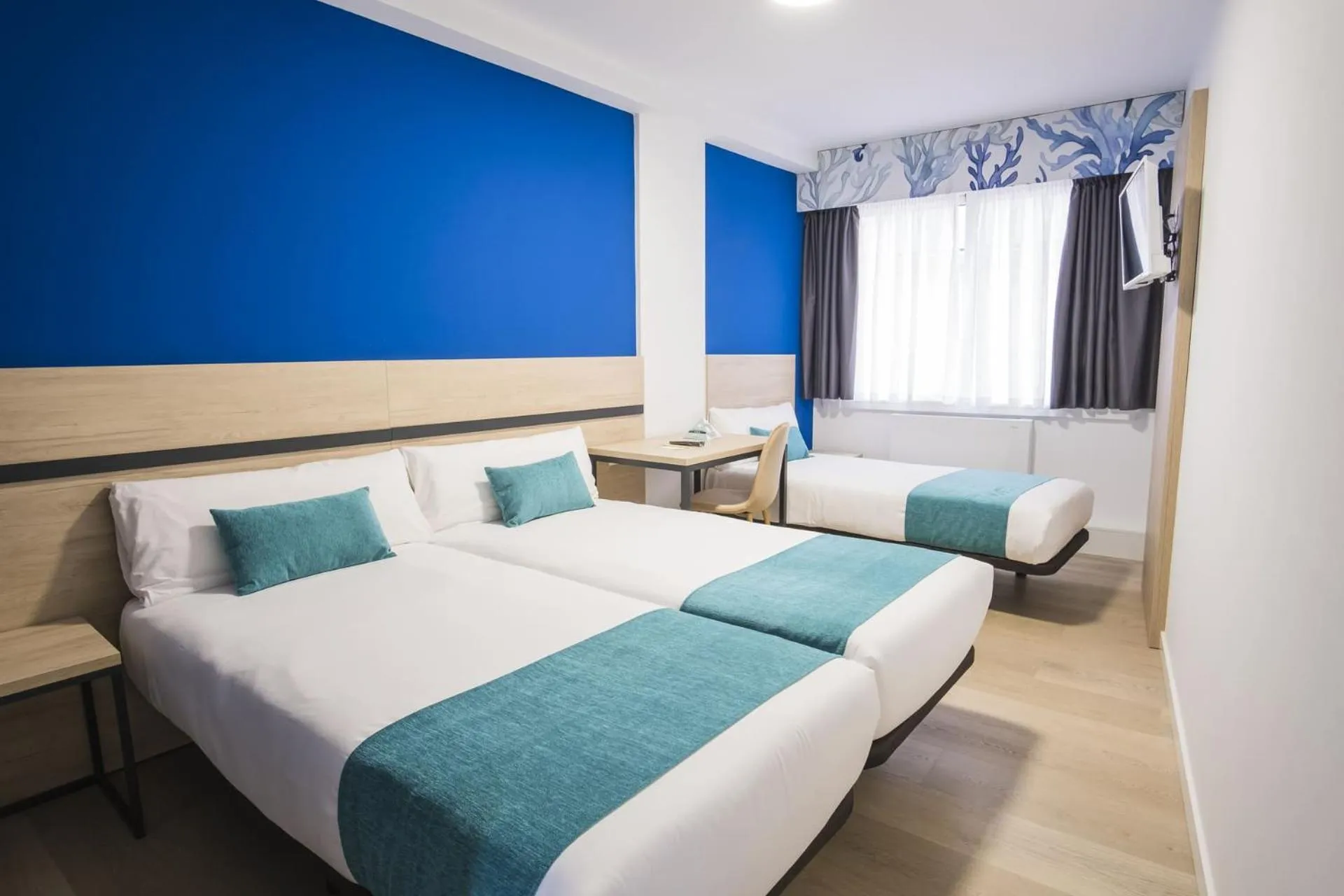 Bed in Hotel Alda Coruñamar