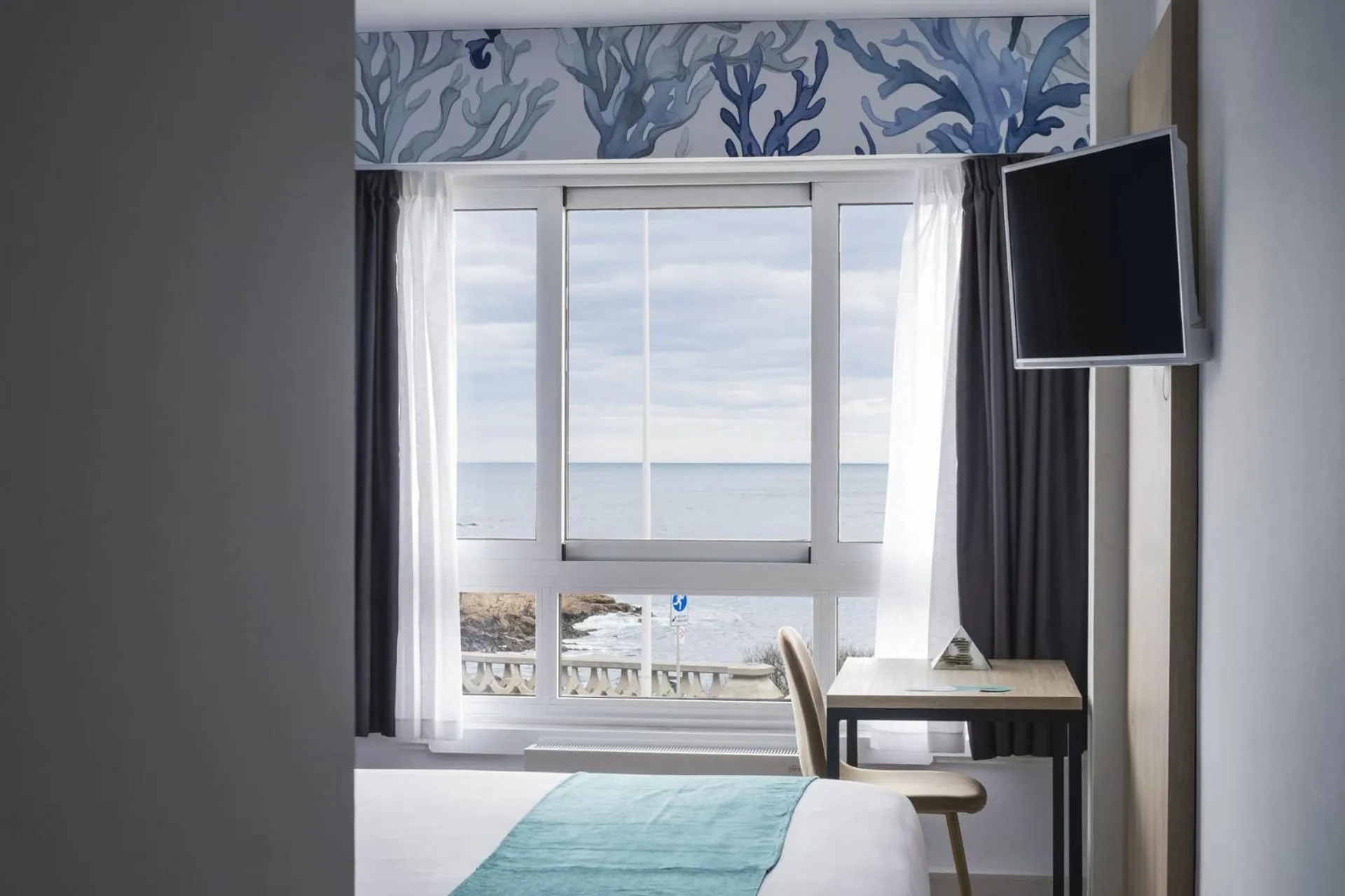 Bed in Hotel Alda Coruñamar