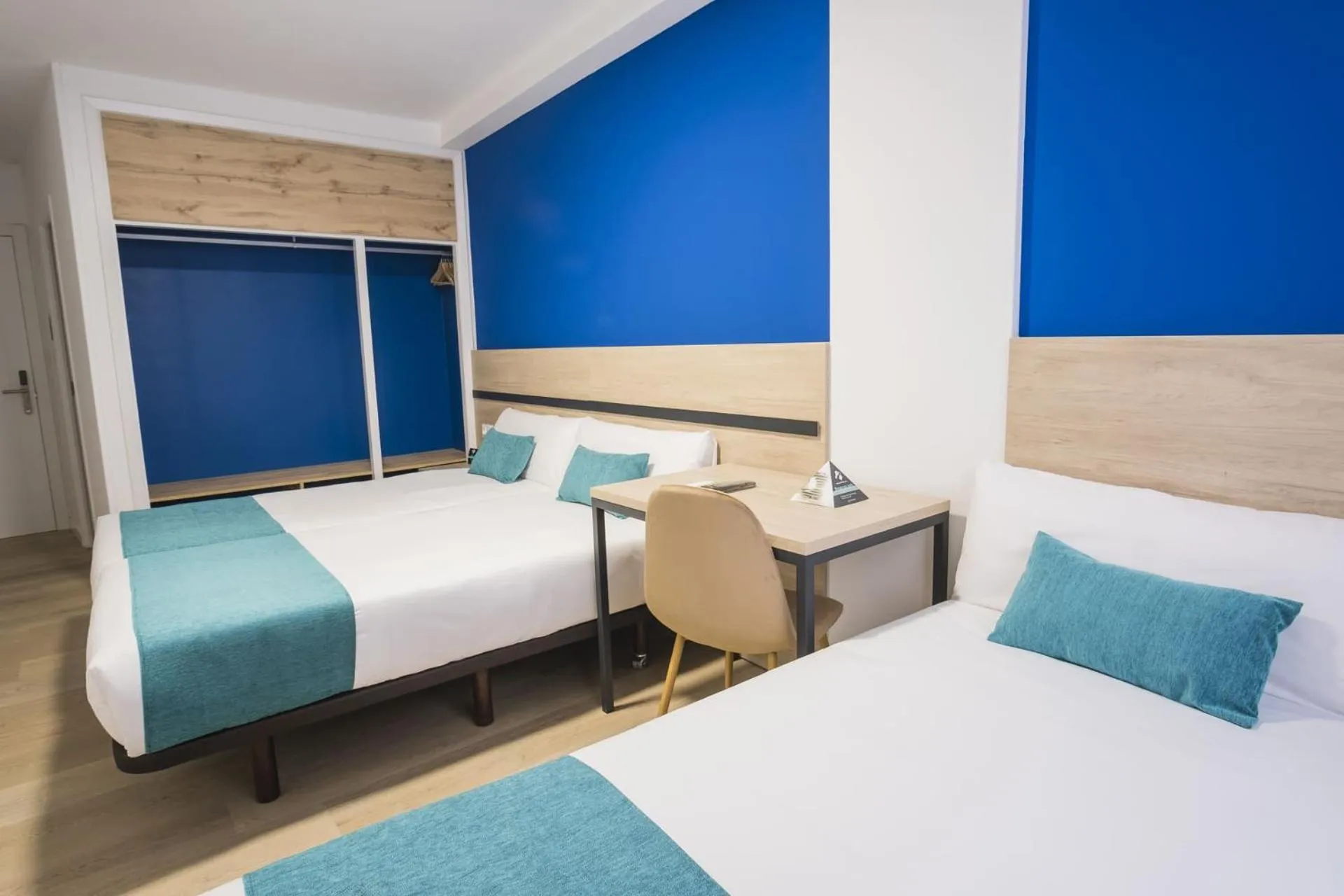 Bed in Hotel Alda Coruñamar