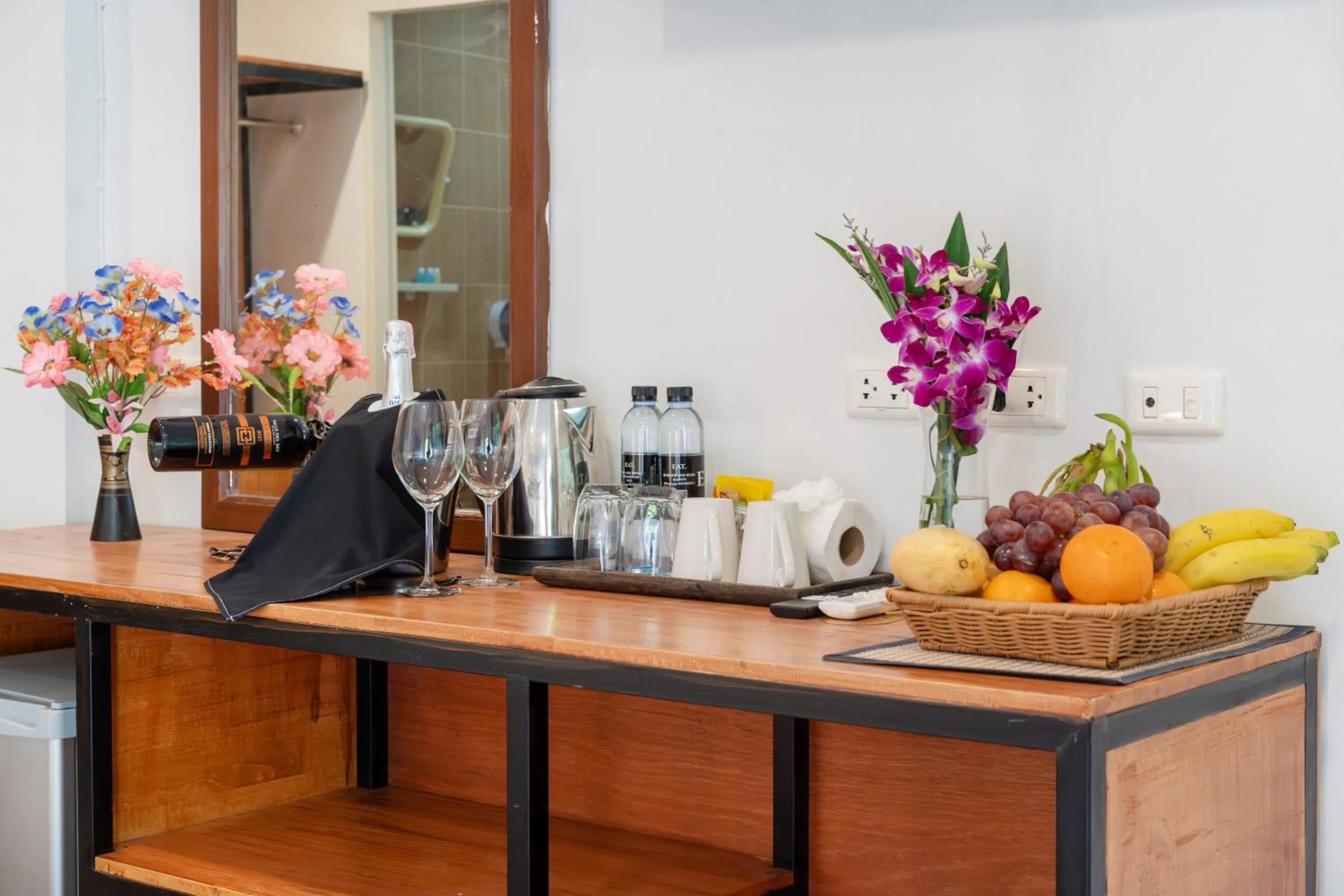 Bedroom in Oceanview Bungalows by EAT