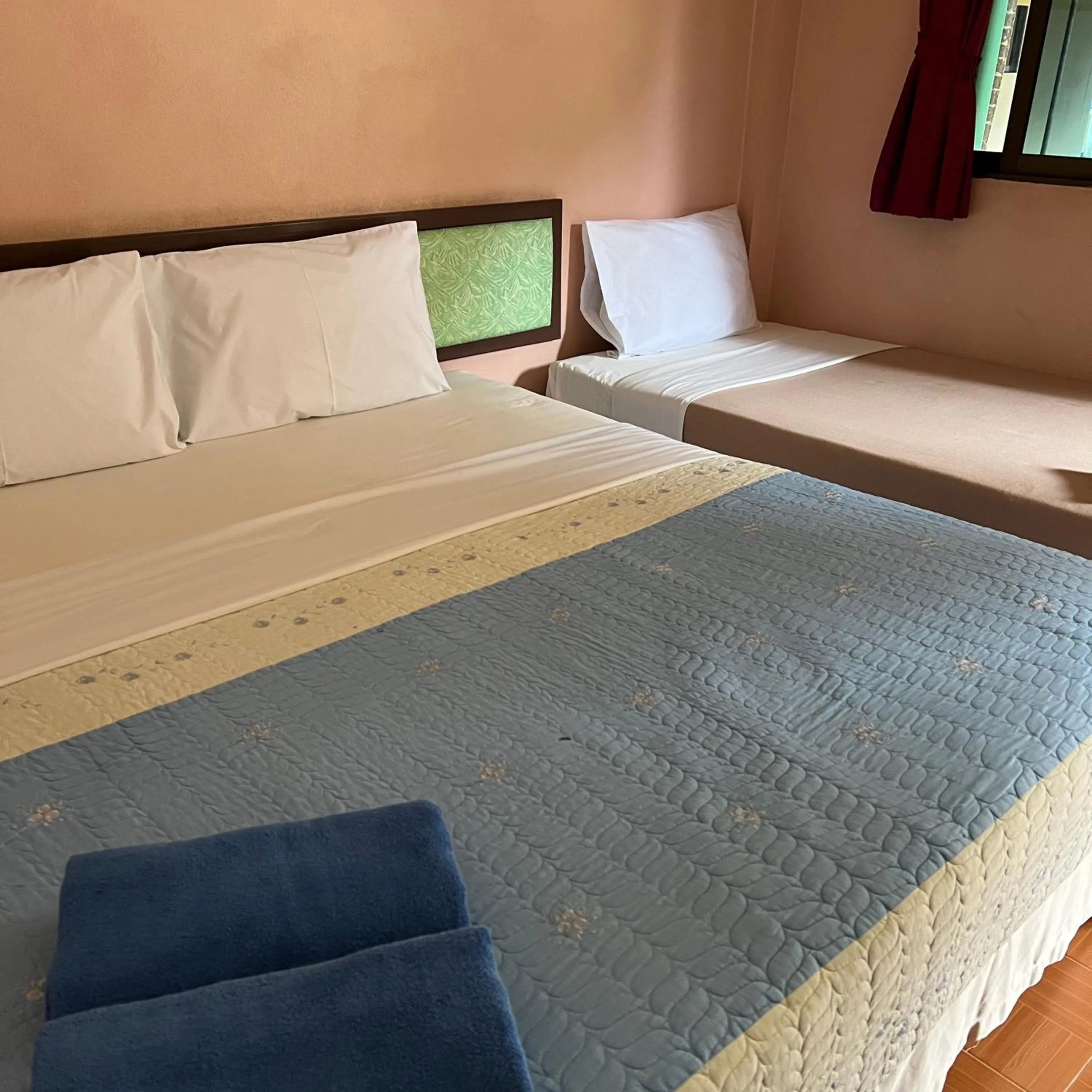 Bedroom, Bed in Kata Villa Merit Hill Bungalows