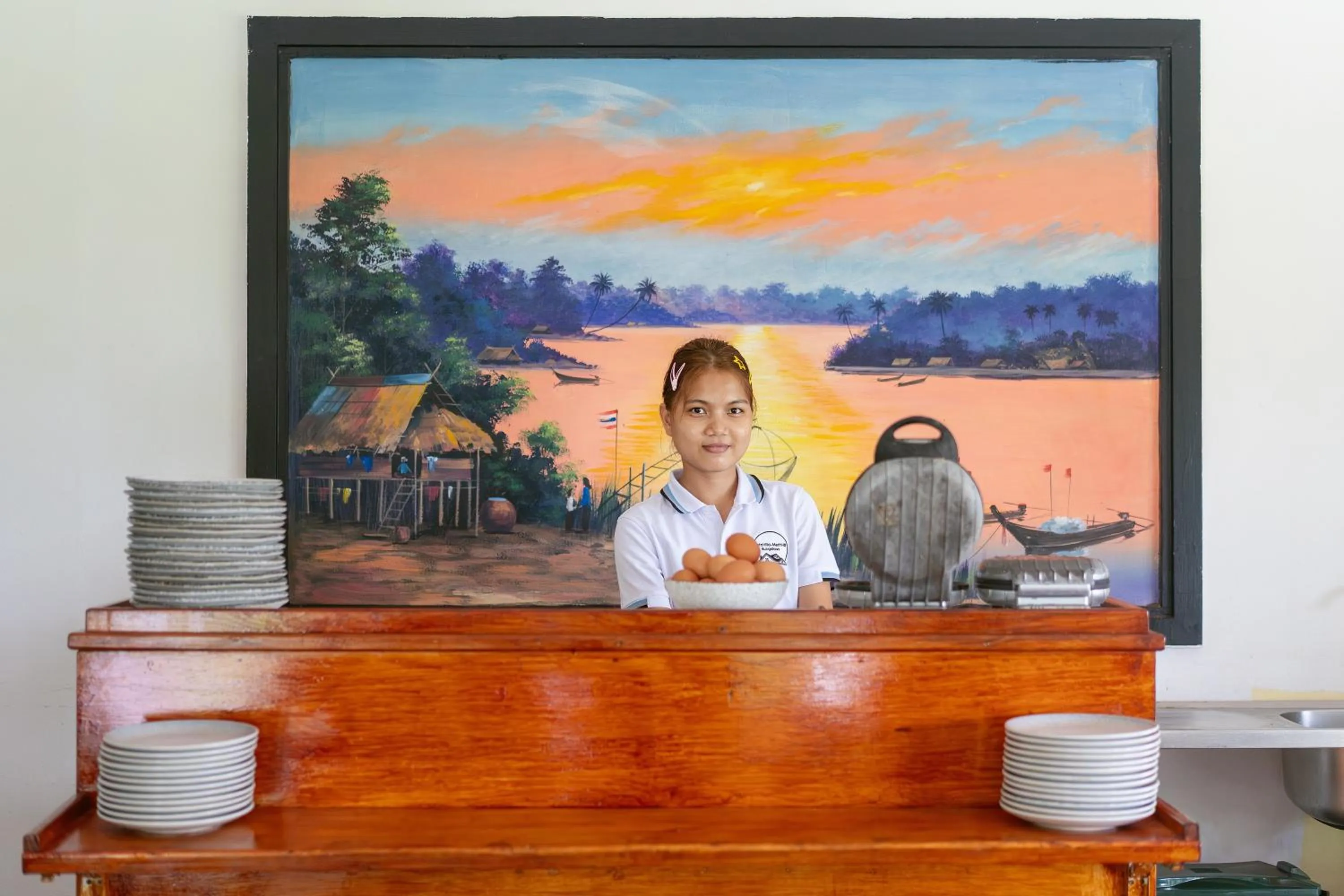 group of guests in Oceanview Bungalows by EAT