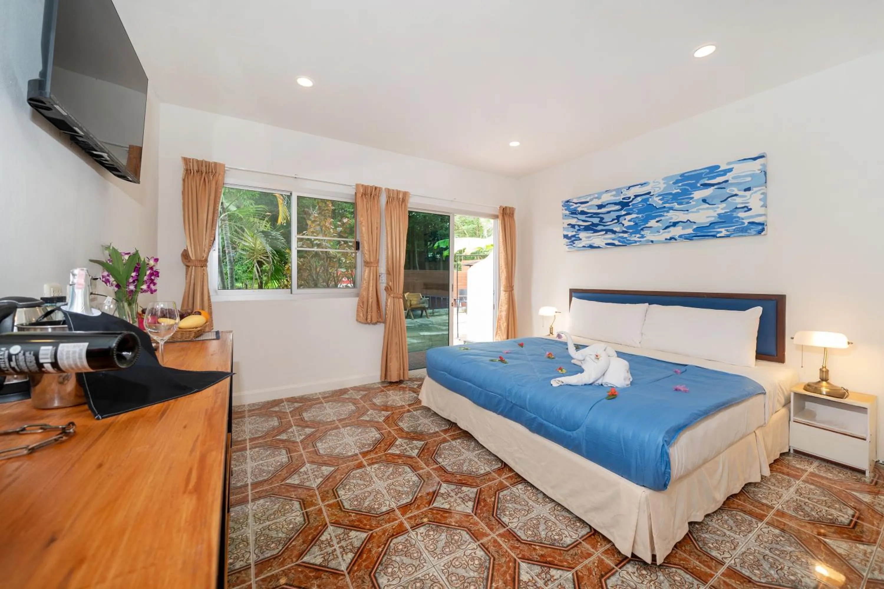 Bedroom, Bed in Oceanview Bungalows by EAT