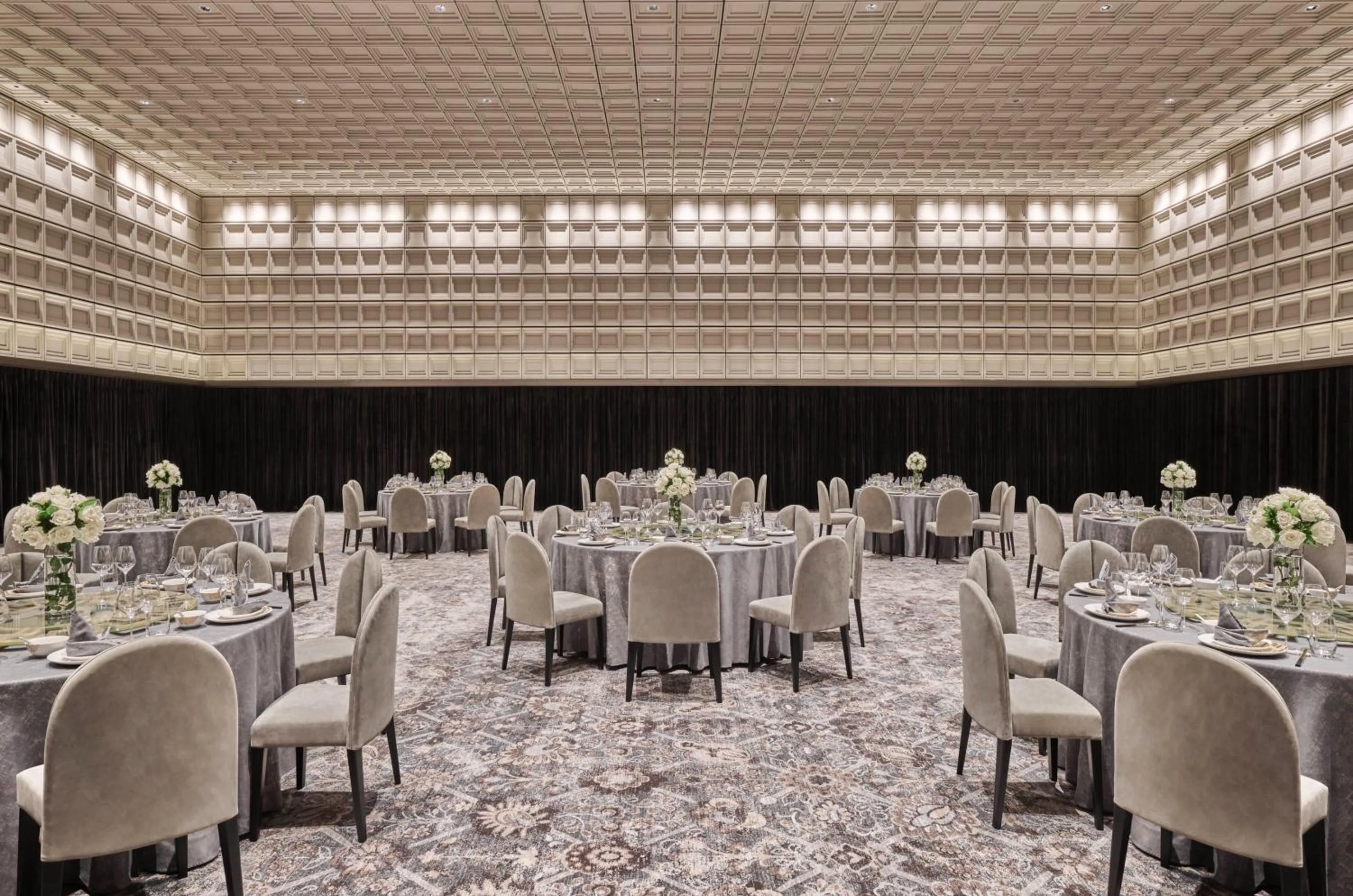 Banquet/Function facilities in Kimpton Qiantan Shanghai by IHG