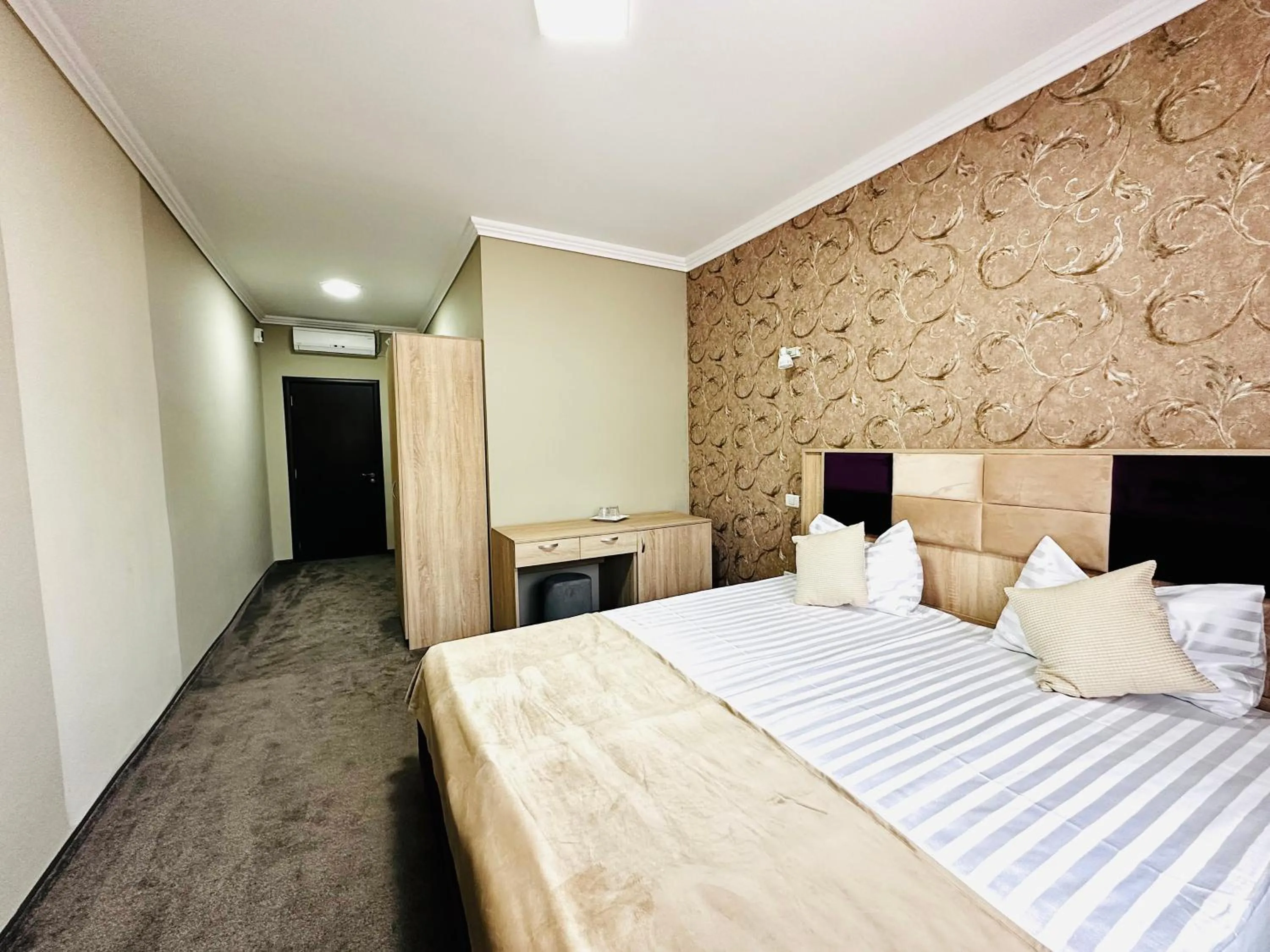 Bed in Cristal Select