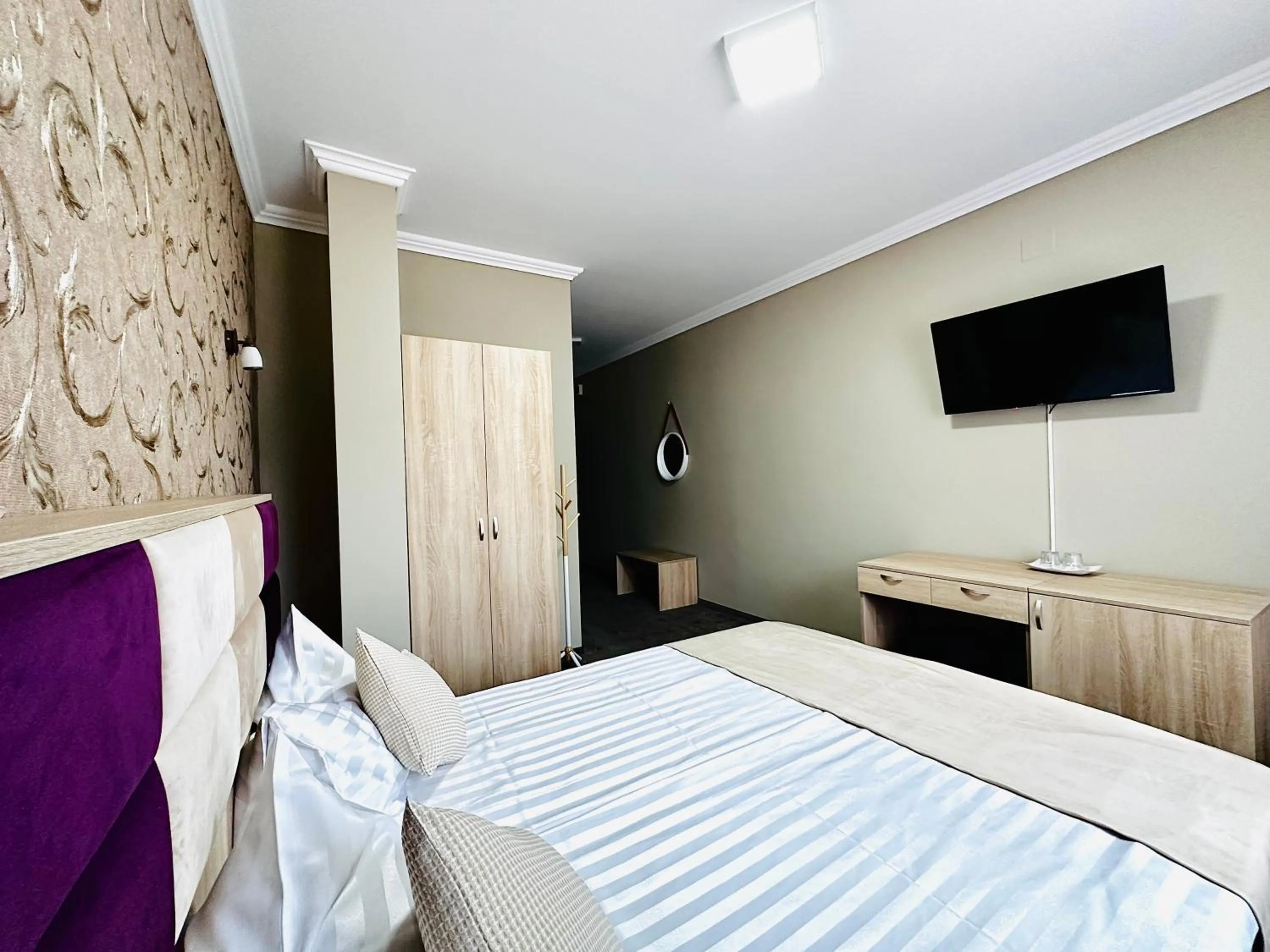 Bed in Cristal Select