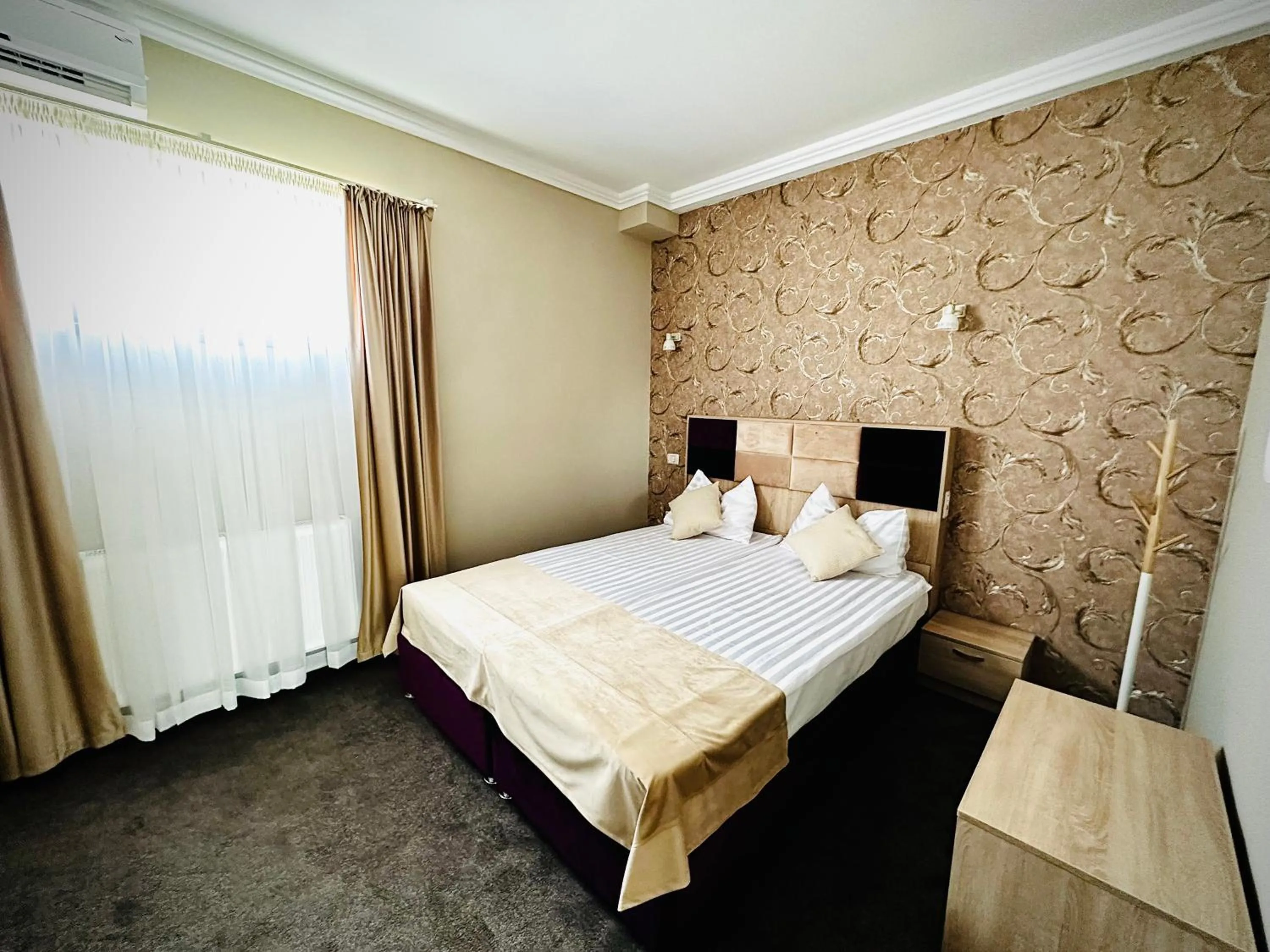 Bed in Cristal Select