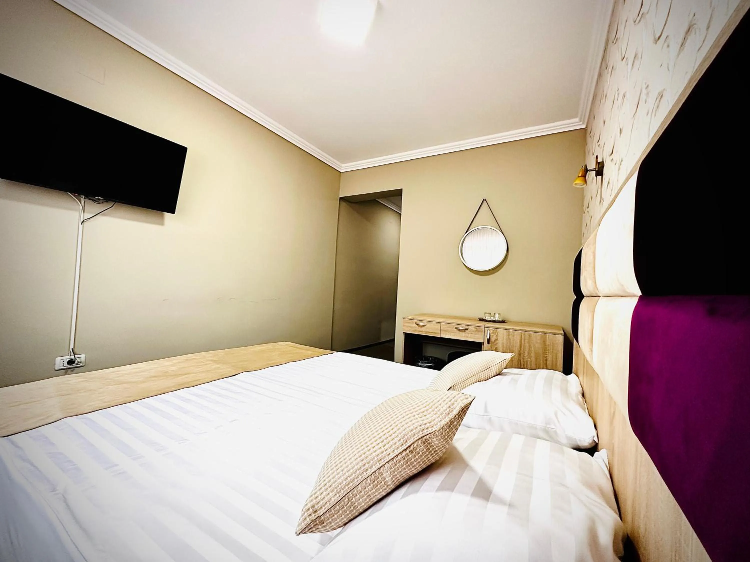 Bed in Cristal Select