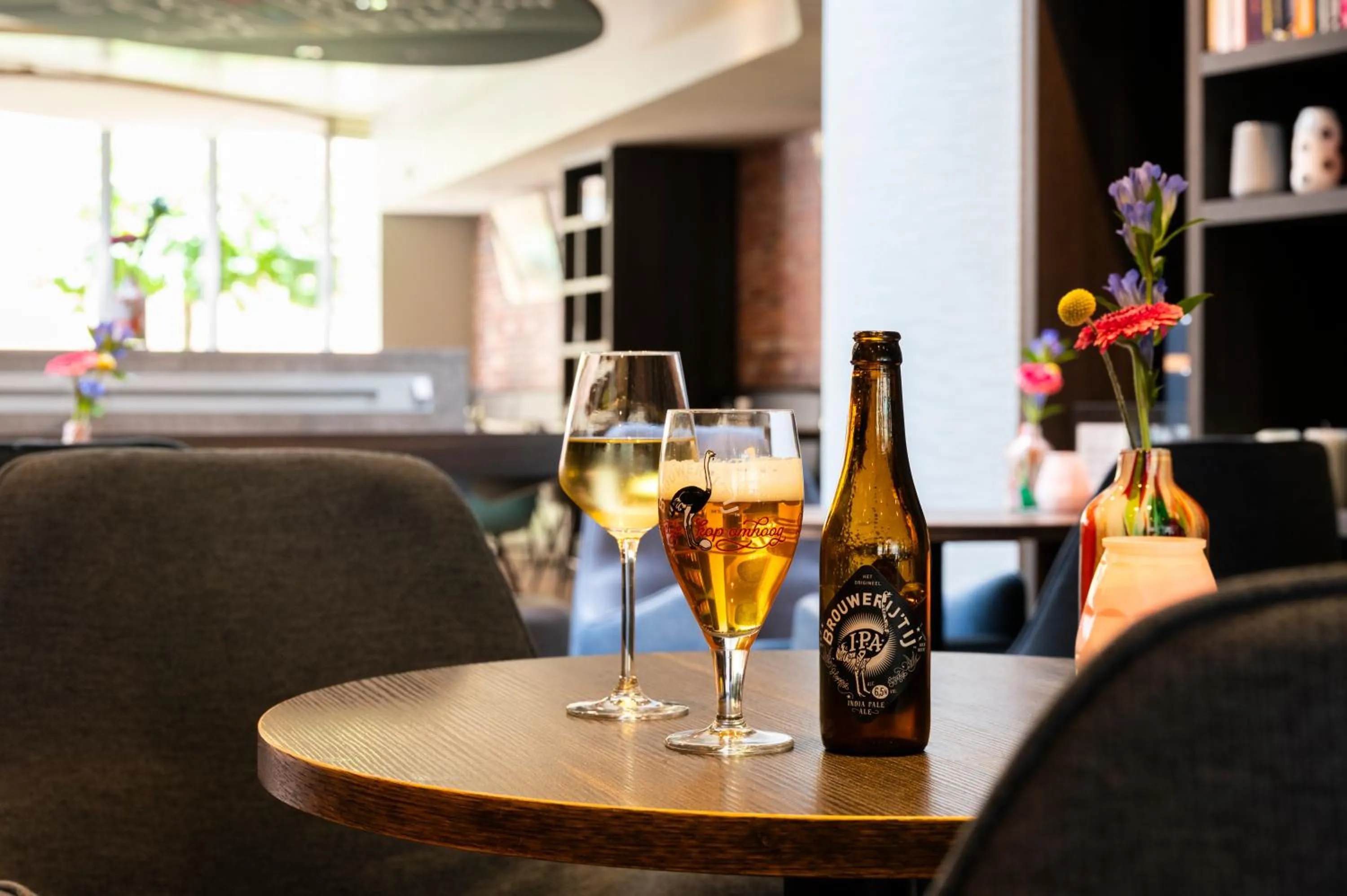 Lounge or bar in ibis Amsterdam Centre Stopera