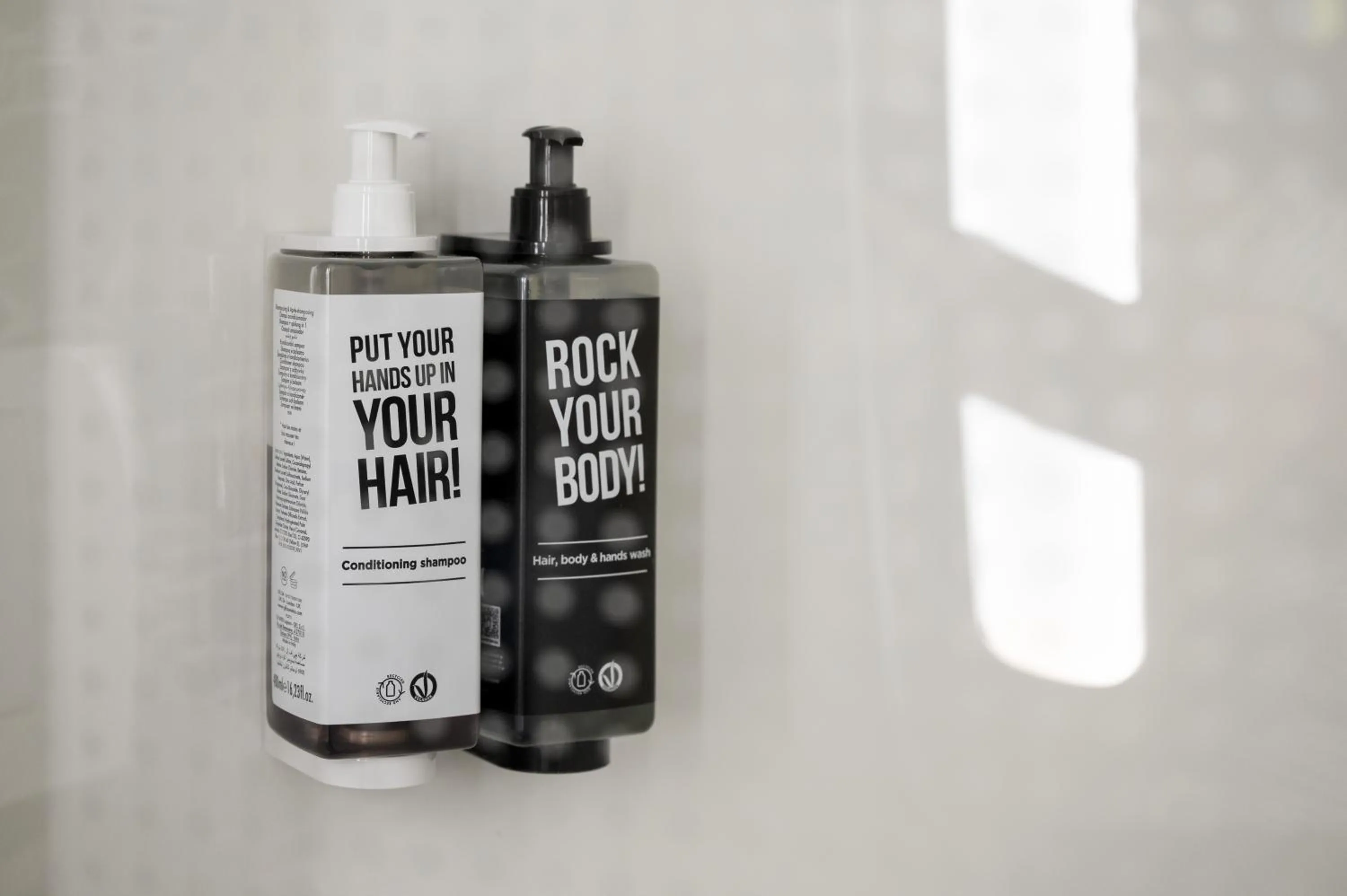 Bathroom in ibis Amsterdam Centre Stopera