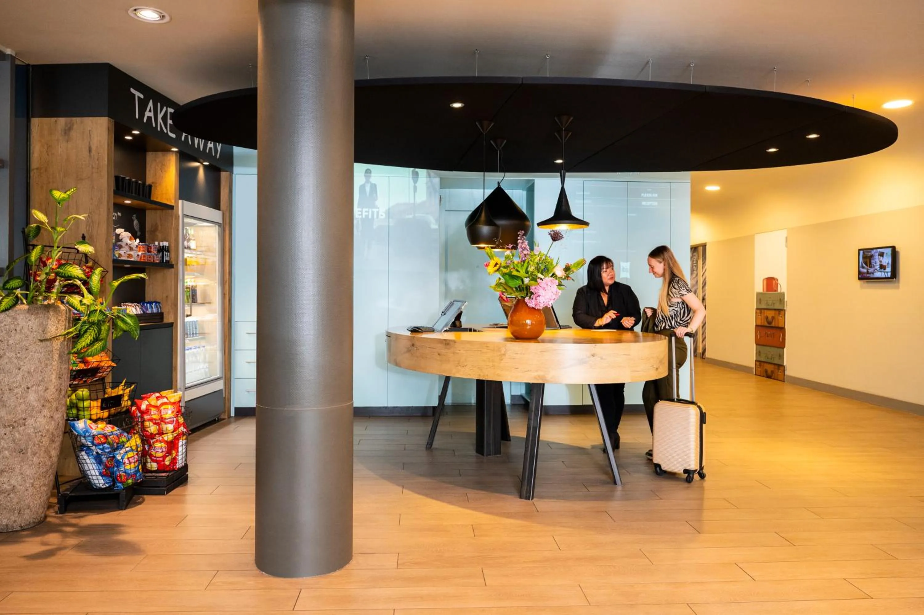 Lobby or reception in ibis Amsterdam Centre Stopera
