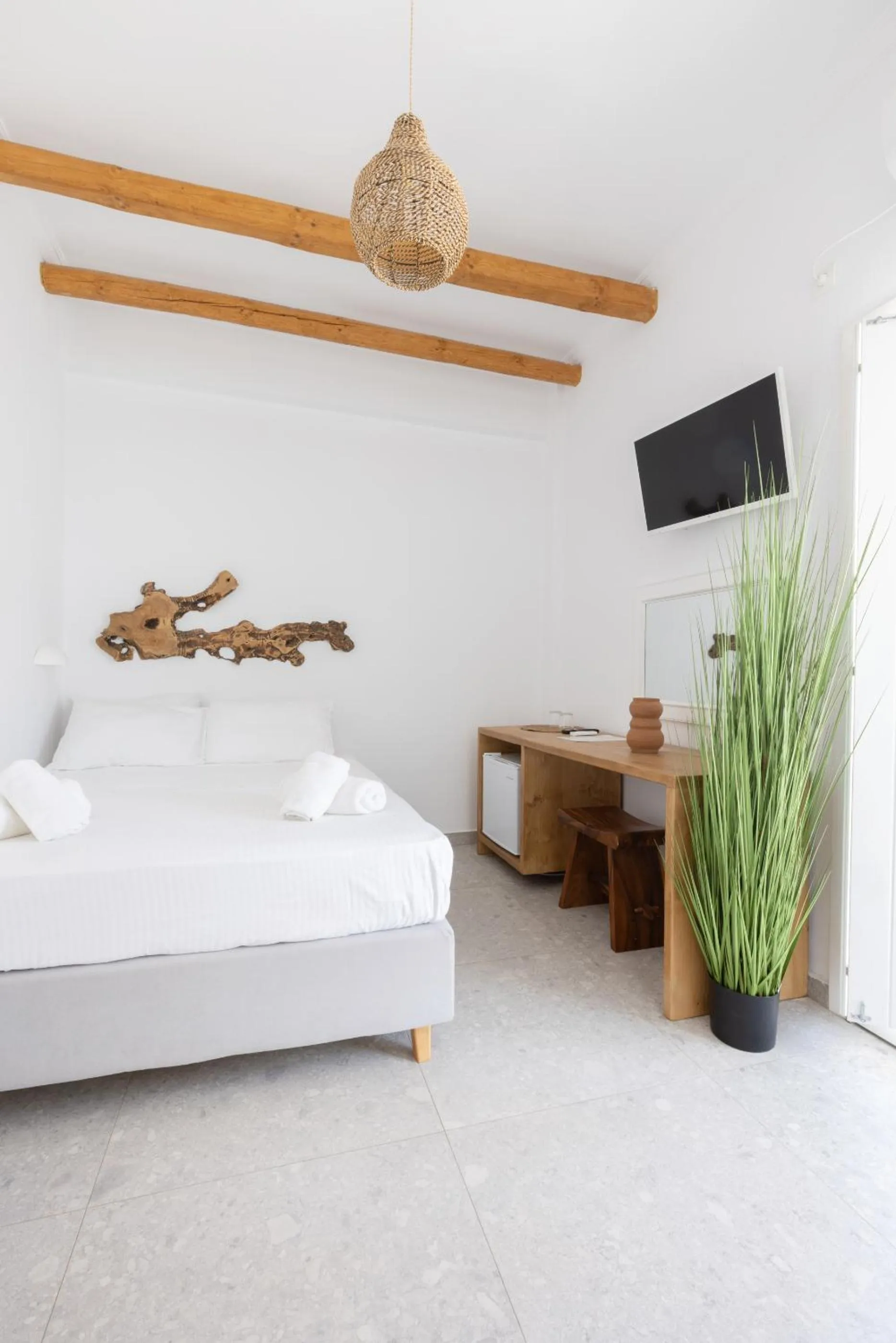 Bedroom, Bed in Parosquare Central Suites