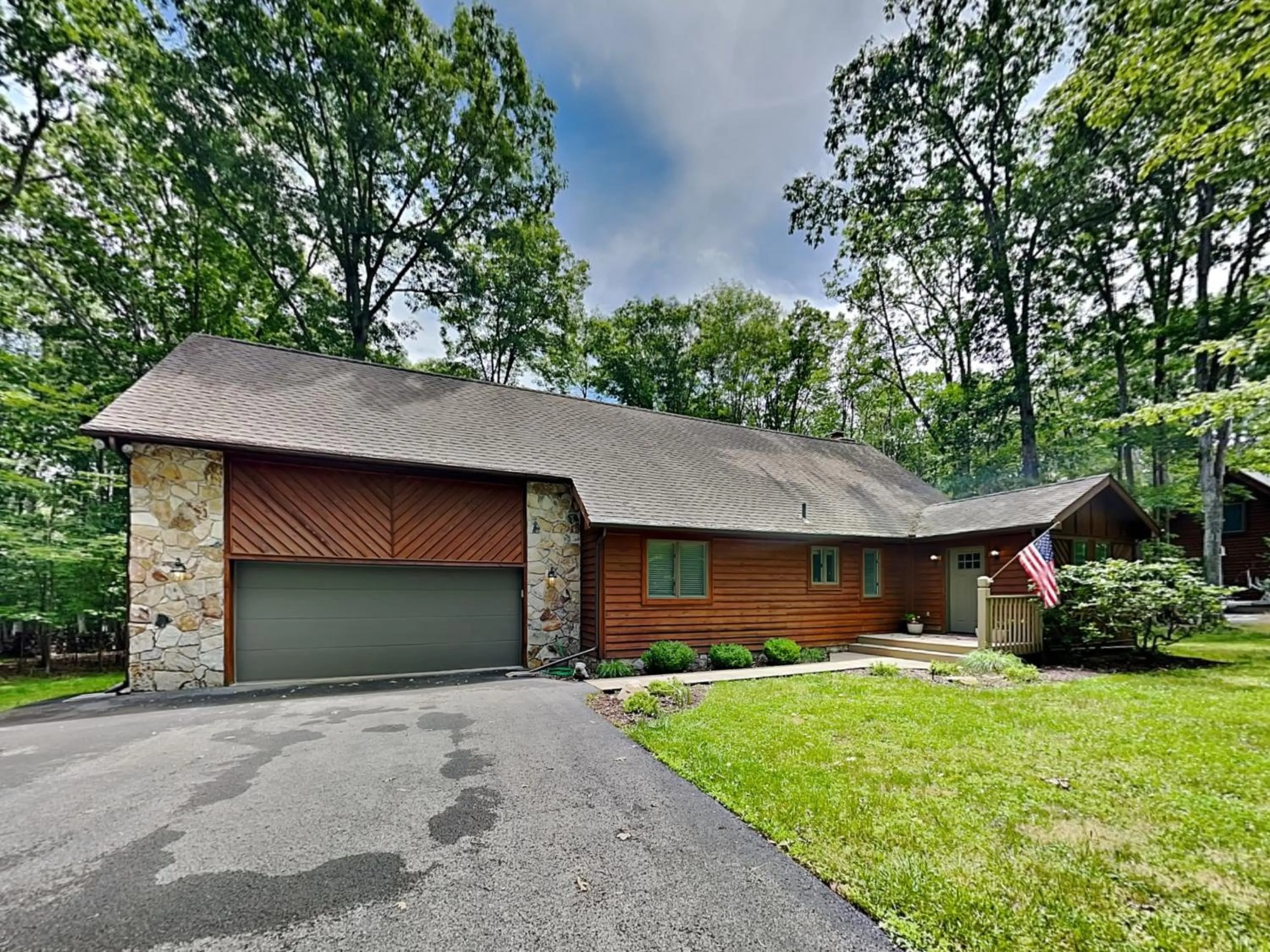 Property building in Yes Deer