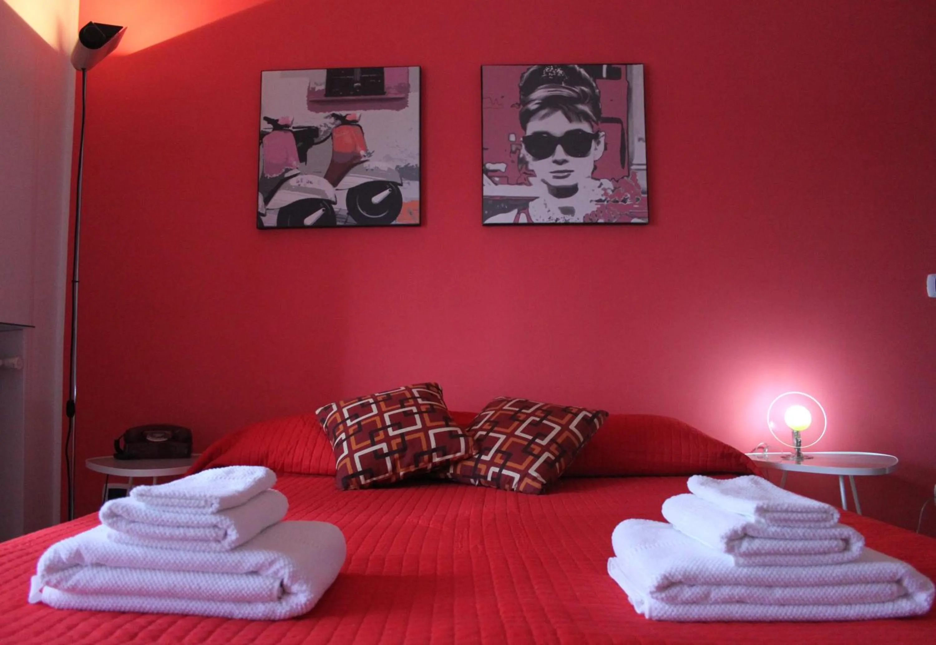 Decorative detail, Bed in B&B Dietro l'Angolo