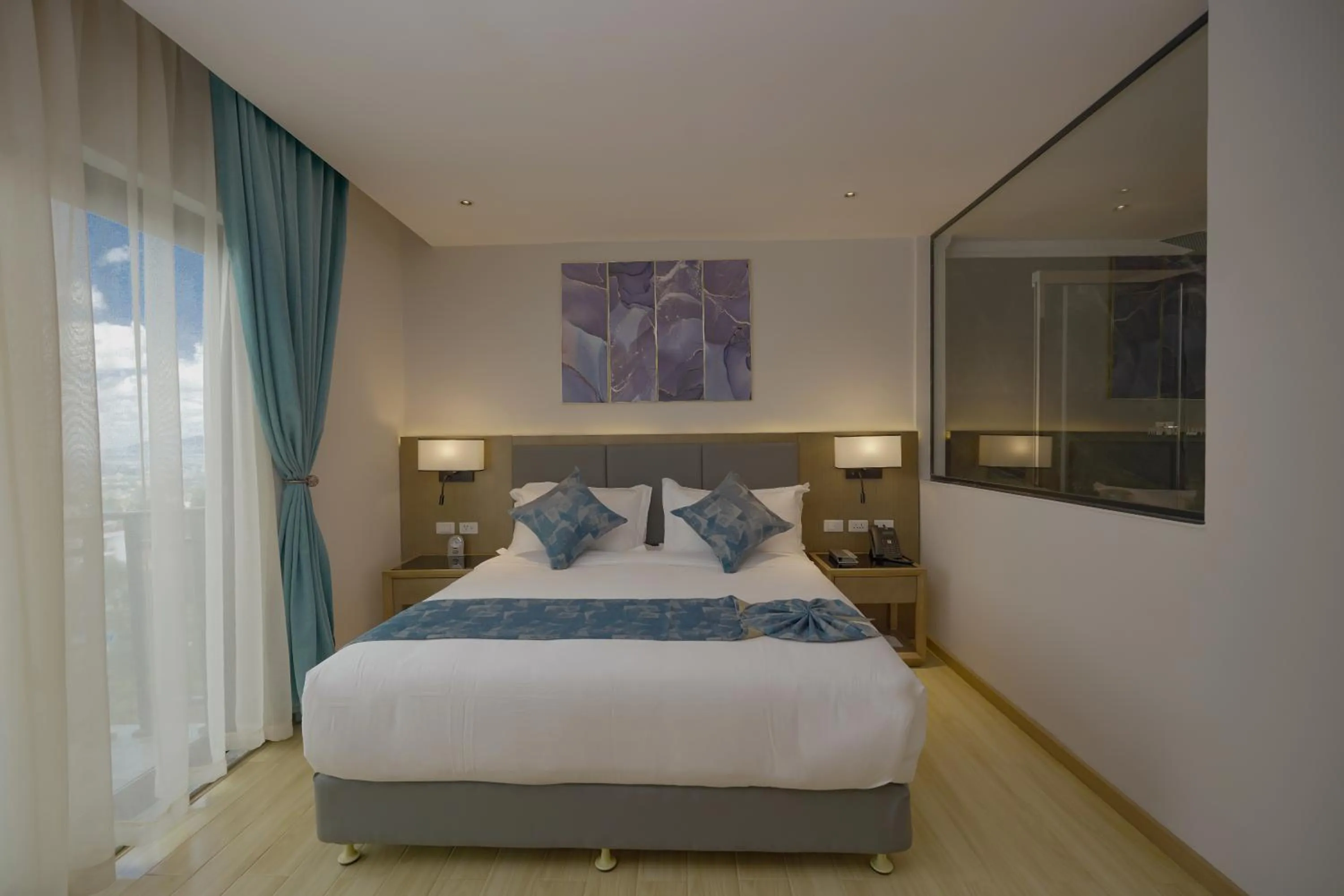 Bedroom, Bed in Stay Easy Plus Hotel