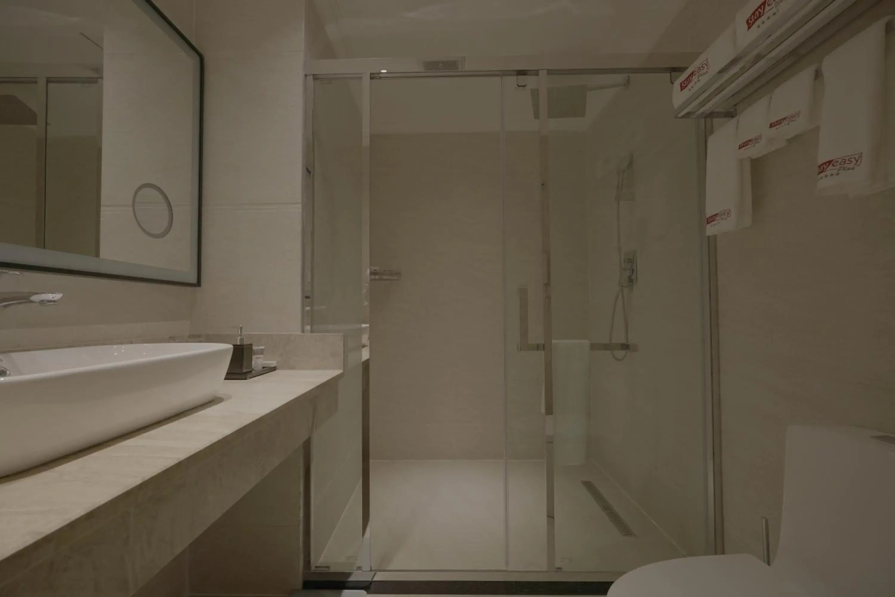 Standard Twin Room in Stay Easy Plus Hotel Standard Twin Room in Stay Easy Plus Hotel