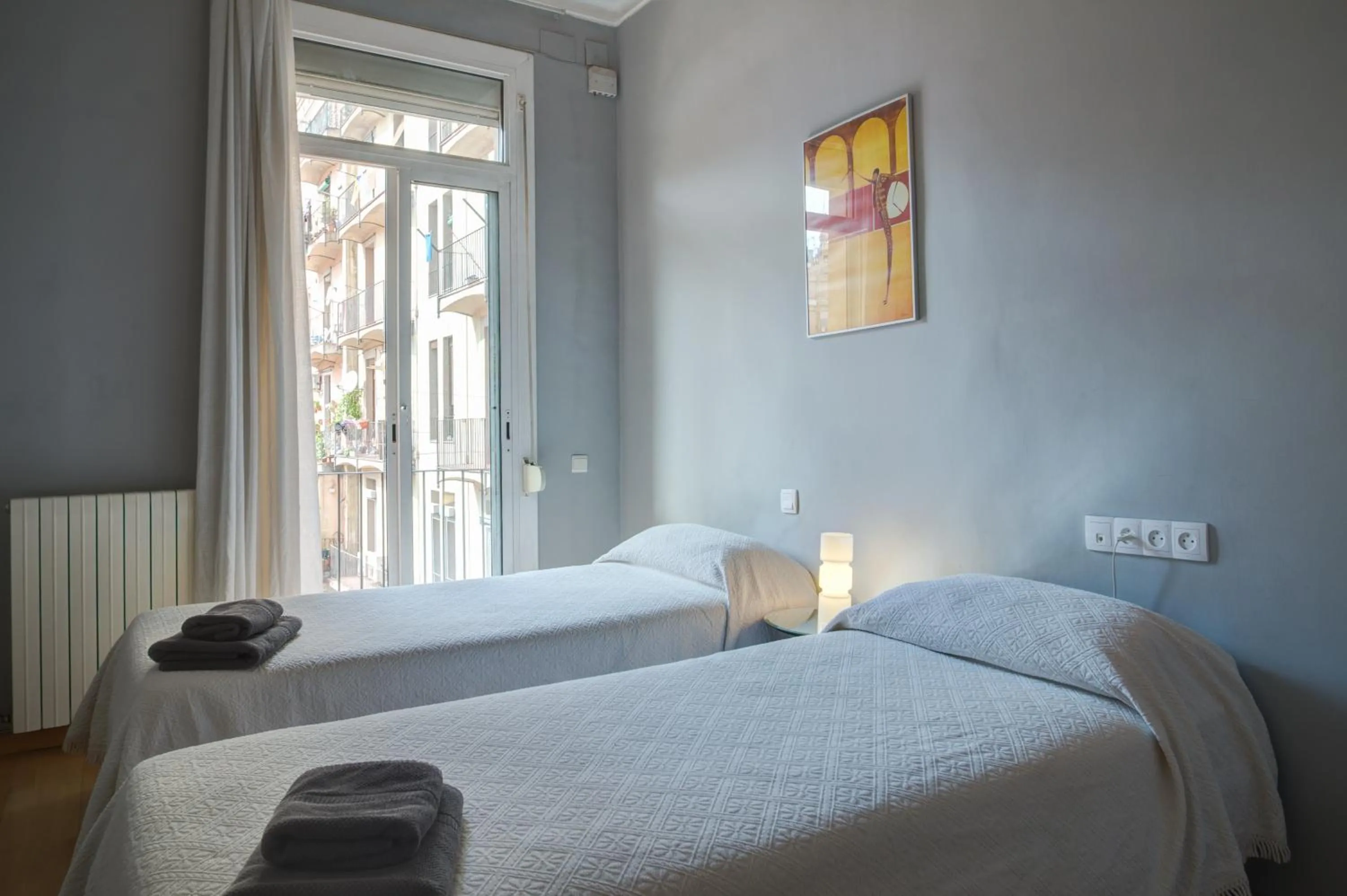 Bedroom, Bed in Luxury Central Apartment