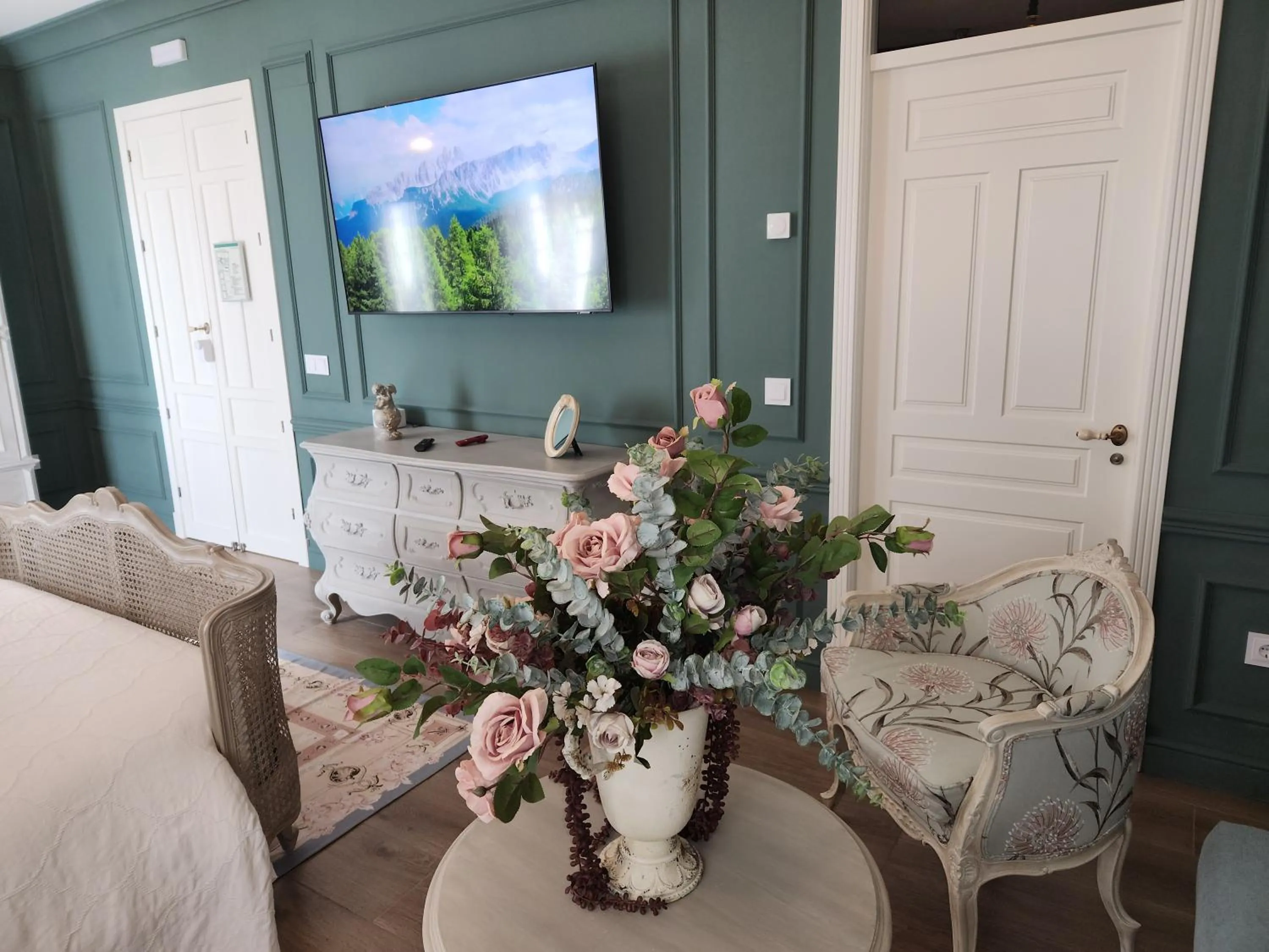 Photo of the whole room, Bed in Hotel Boutique iulia 5 Estrellas