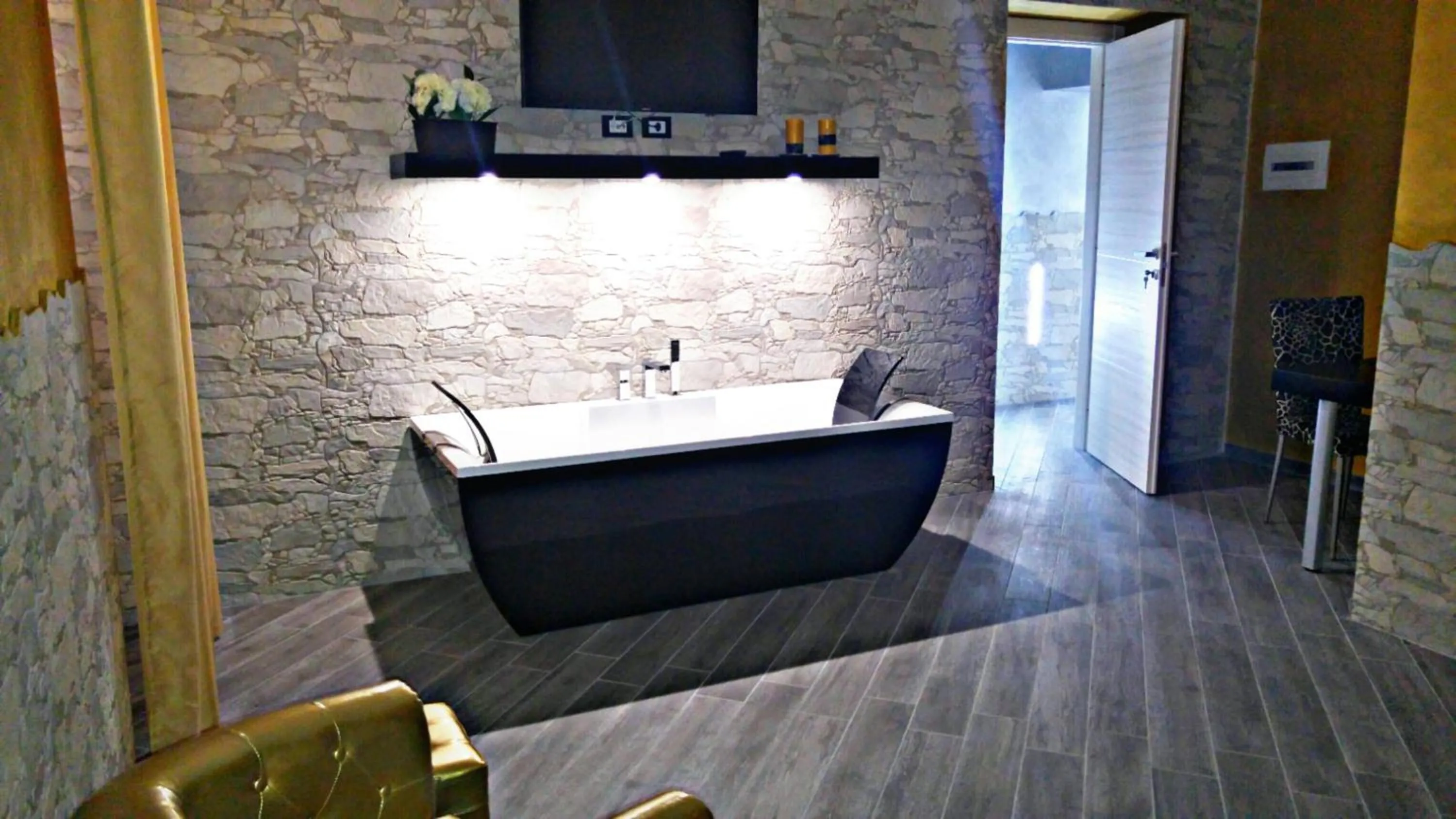 Decorative detail in Excellence Suite