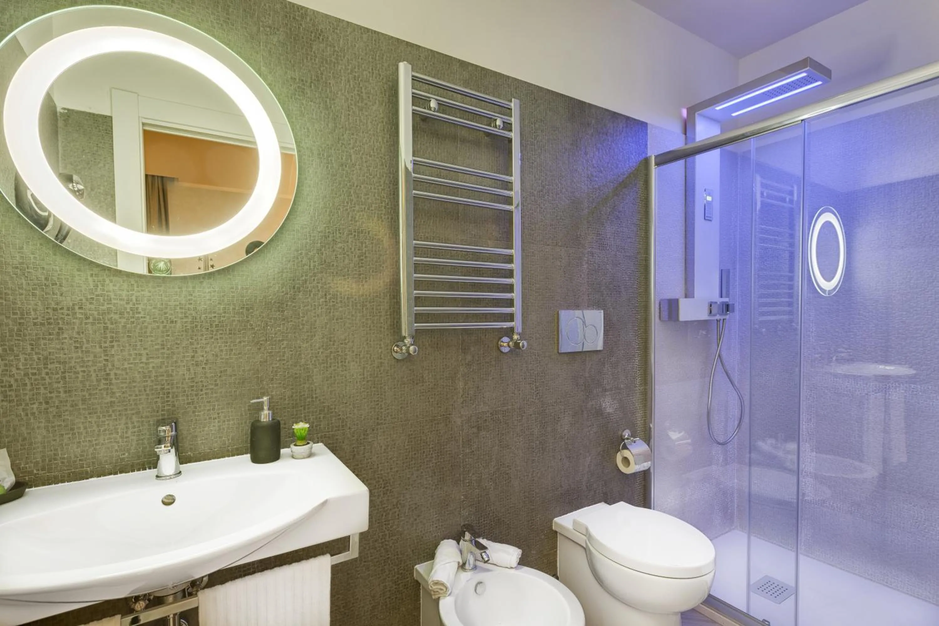 Bathroom in Excellence Suite