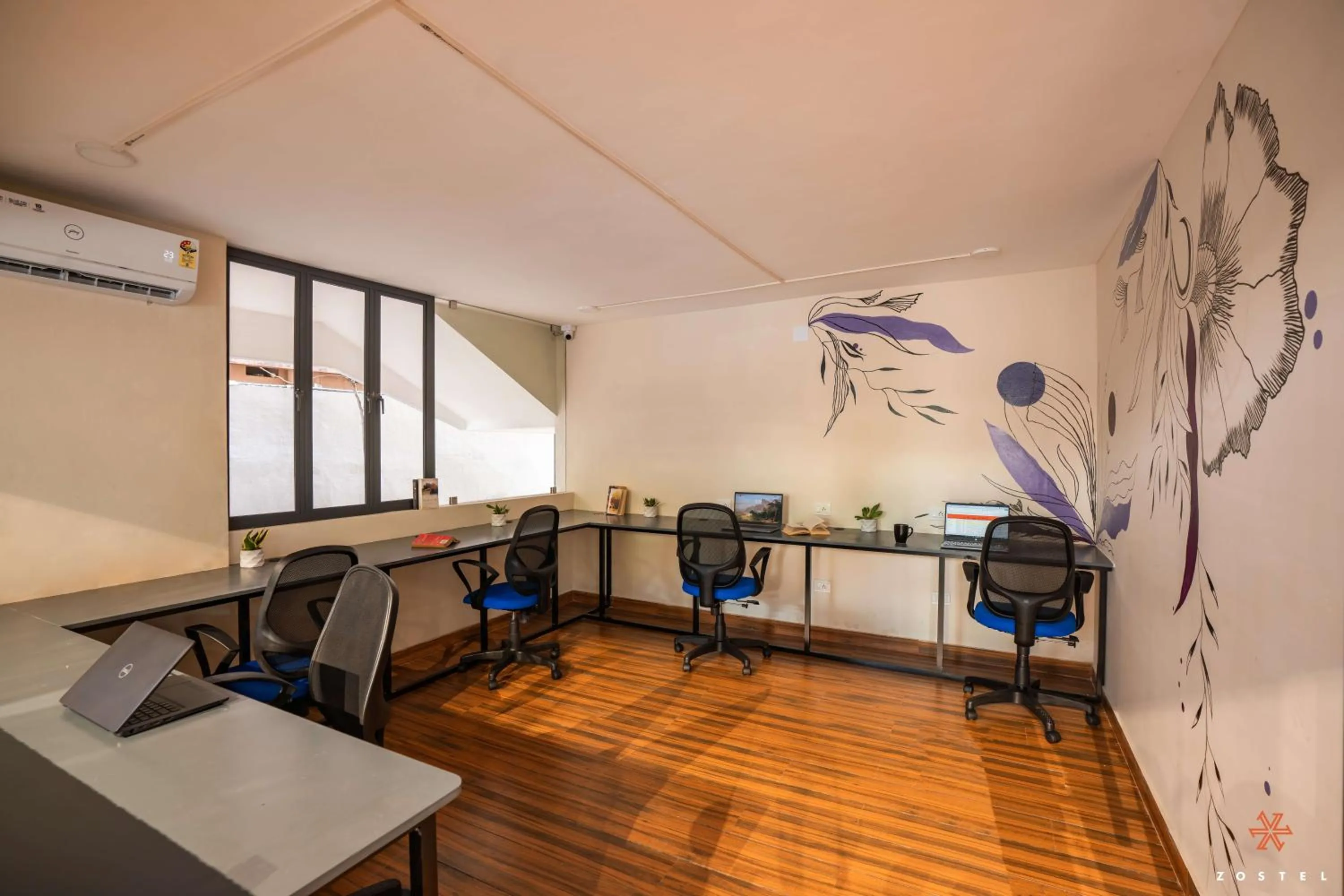 Living room in Zostel Kochi, Ernakulam