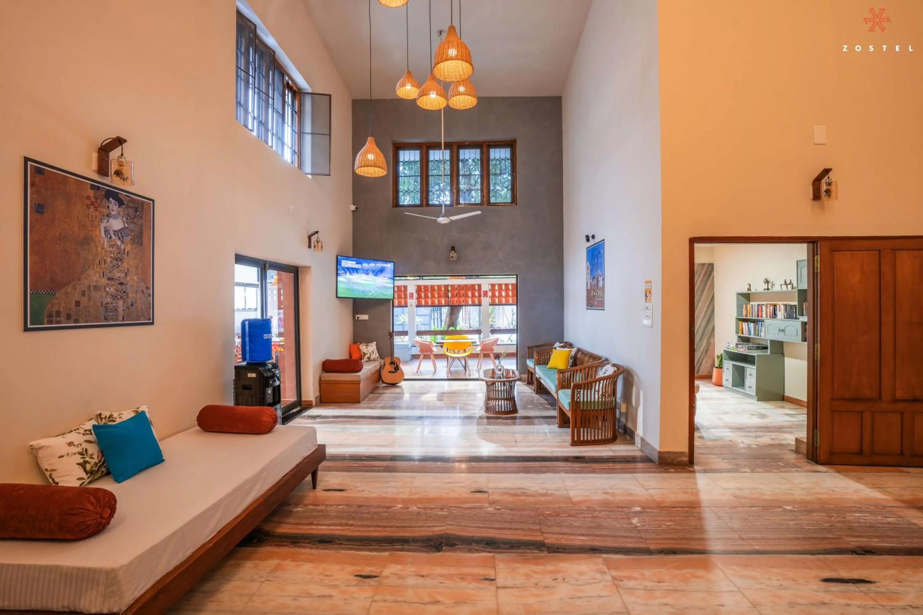 TV and multimedia in Zostel Kochi, Ernakulam