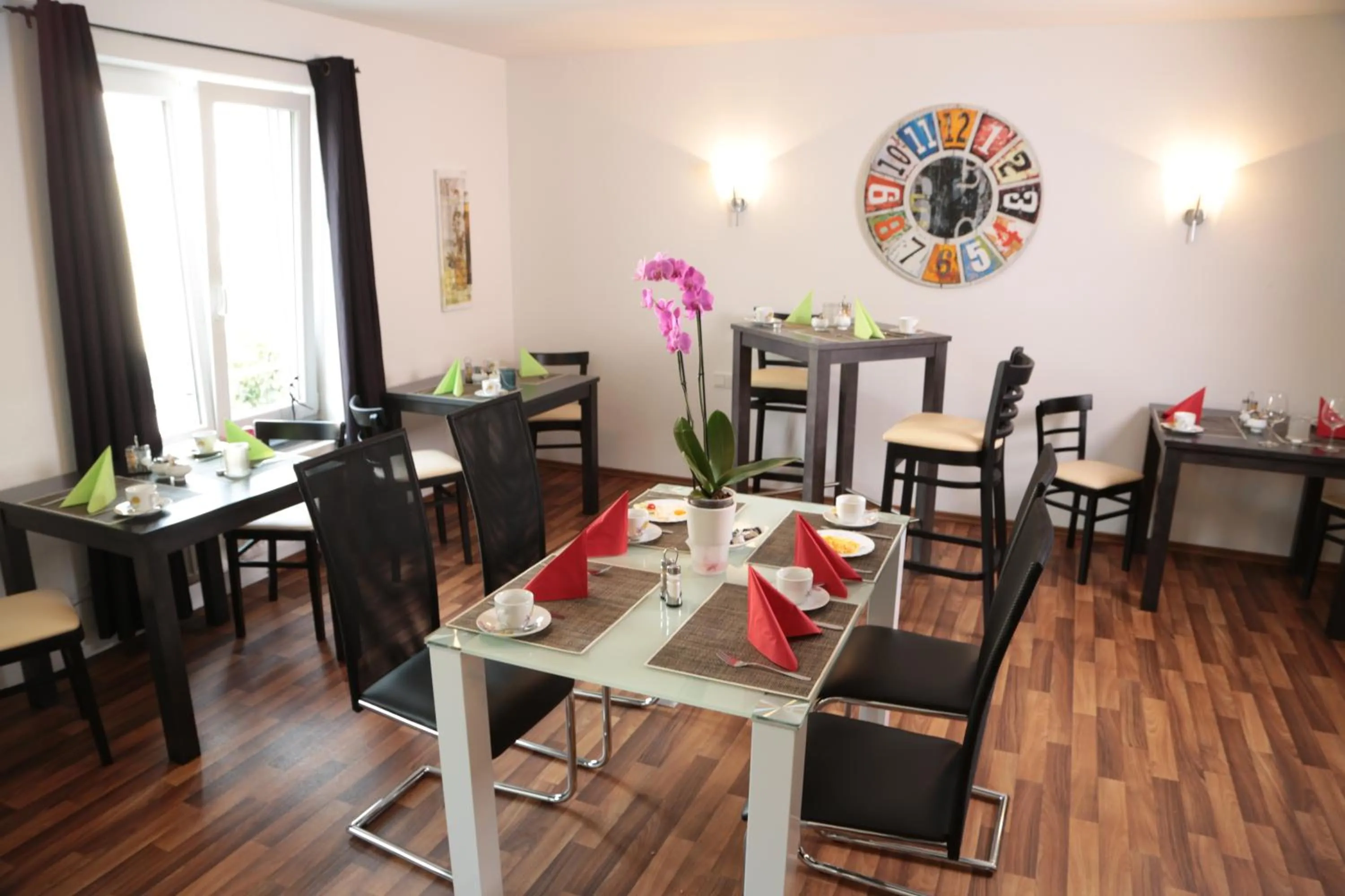 Restaurant/places to eat in Hotel am Marktplatz