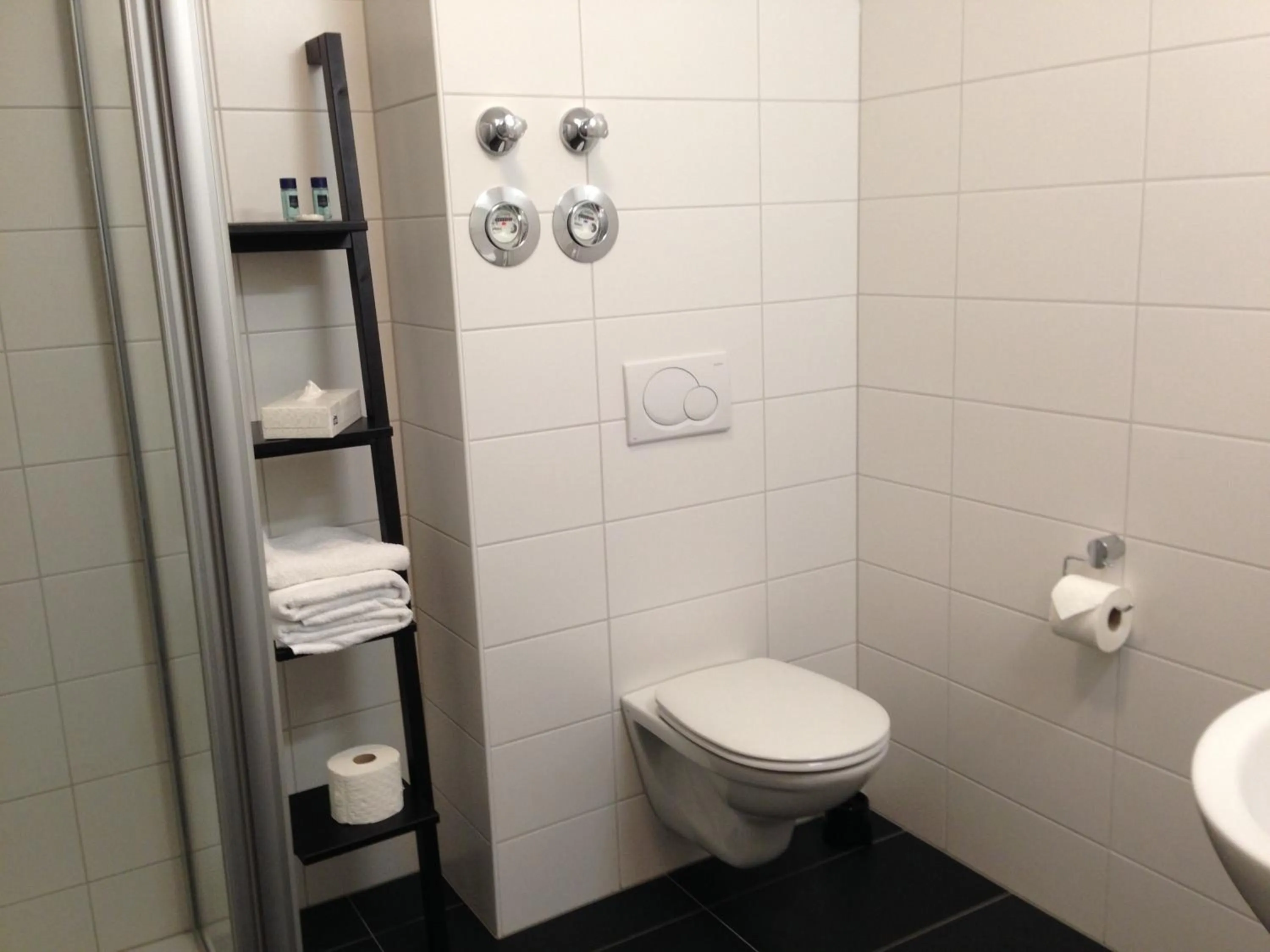 Bathroom in Hotel am Marktplatz