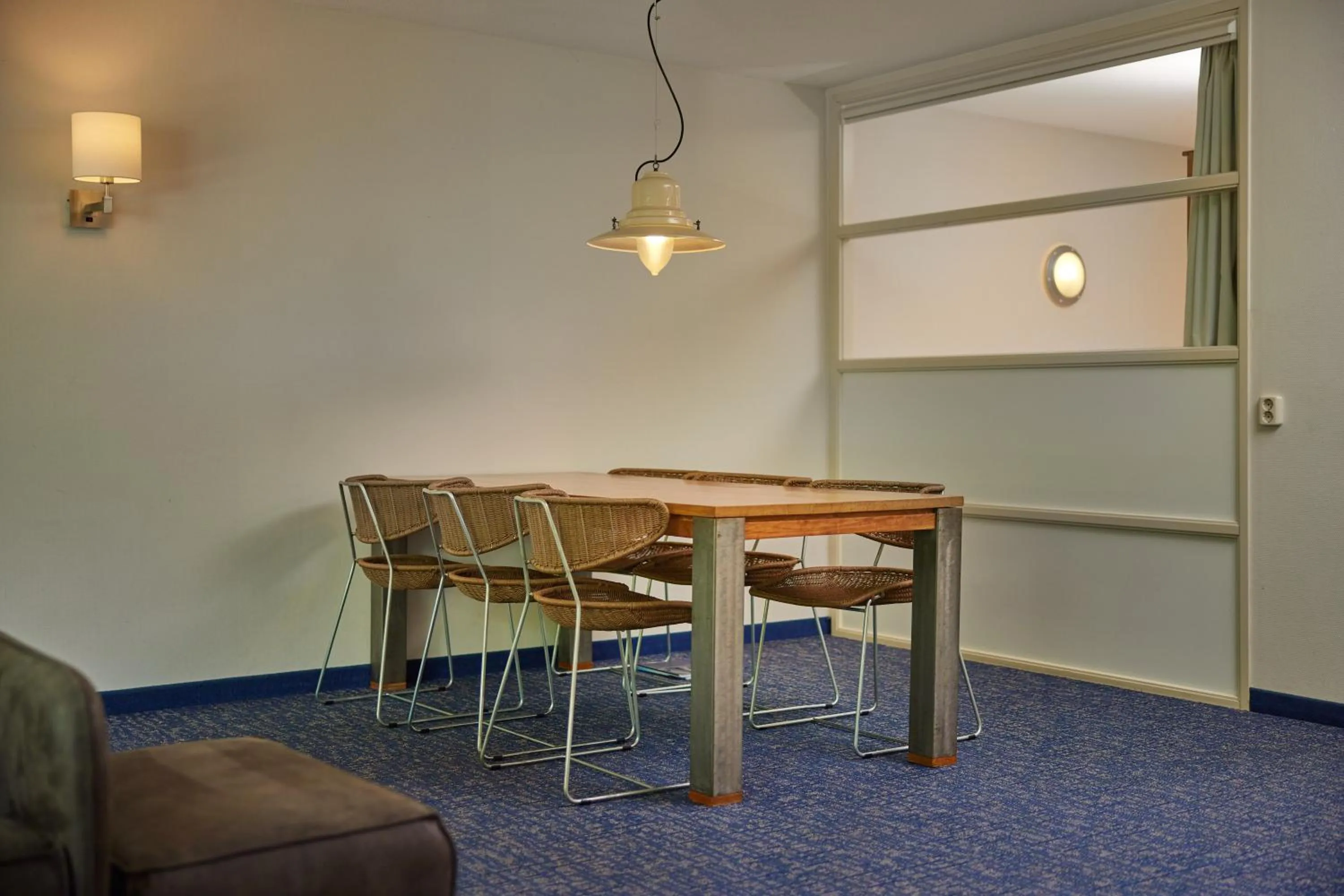Dining area in WestCord ApartHotel Boschrijck