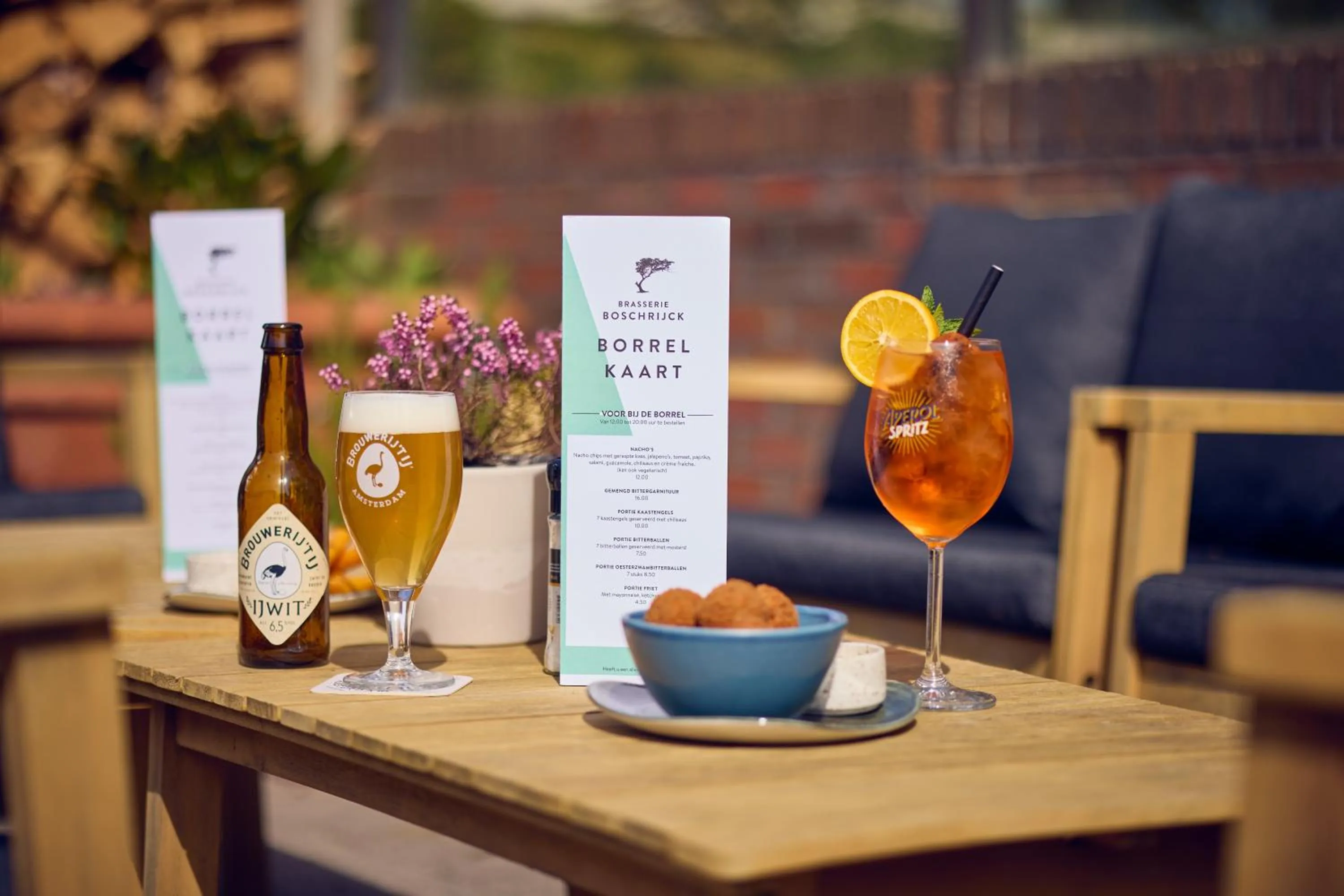 Restaurant/places to eat in WestCord ApartHotel Boschrijck