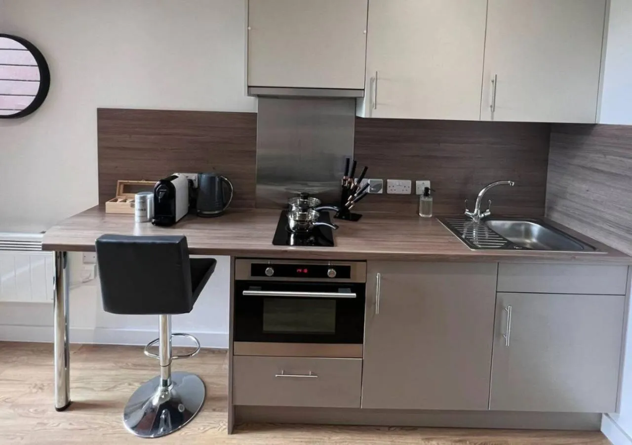 Coffee/tea facilities in Charles Hope Aberdeen