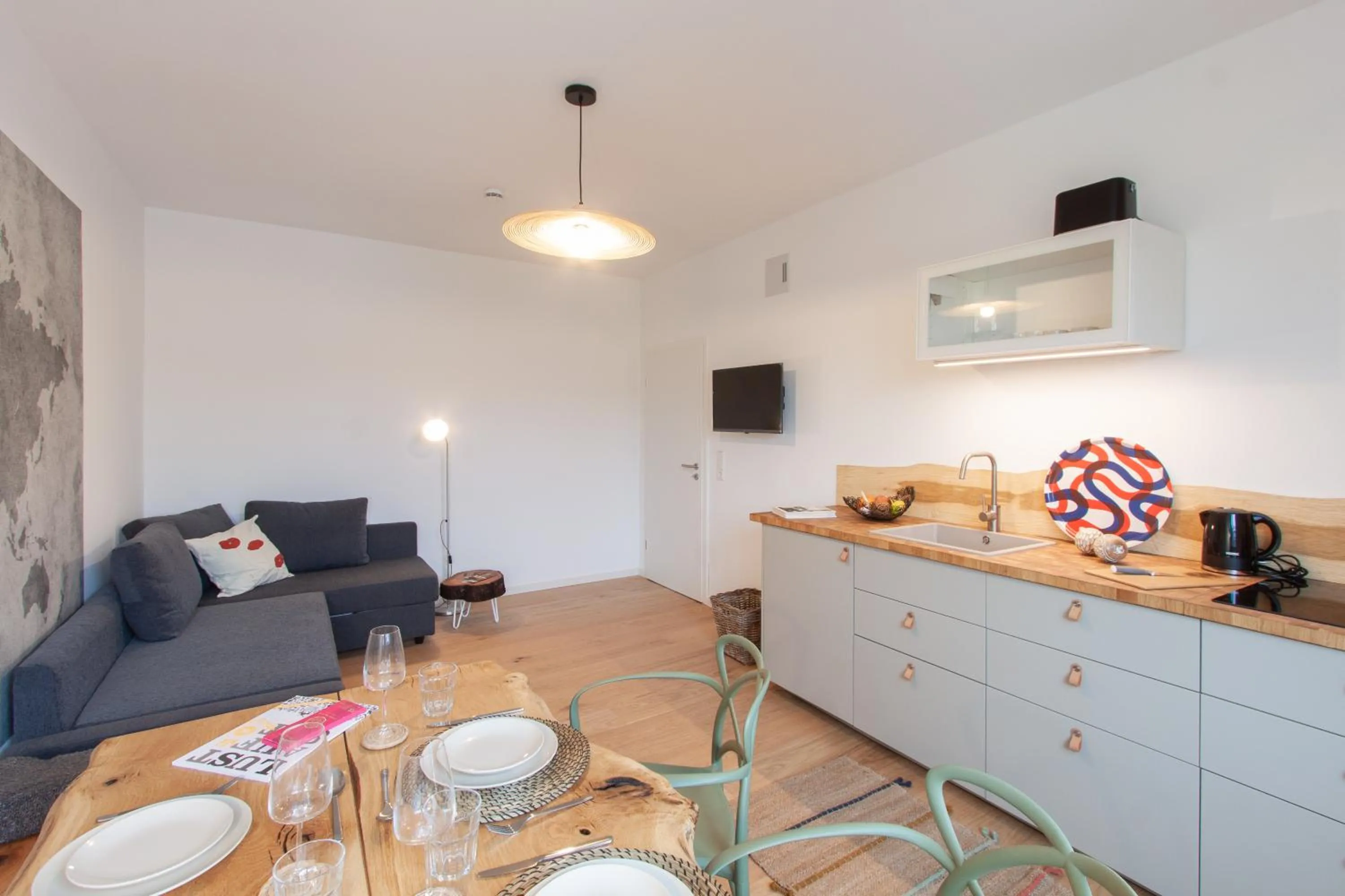 Kitchen or kitchenette in Juliusliving - modernes Wohnen an der Juliuspromenade