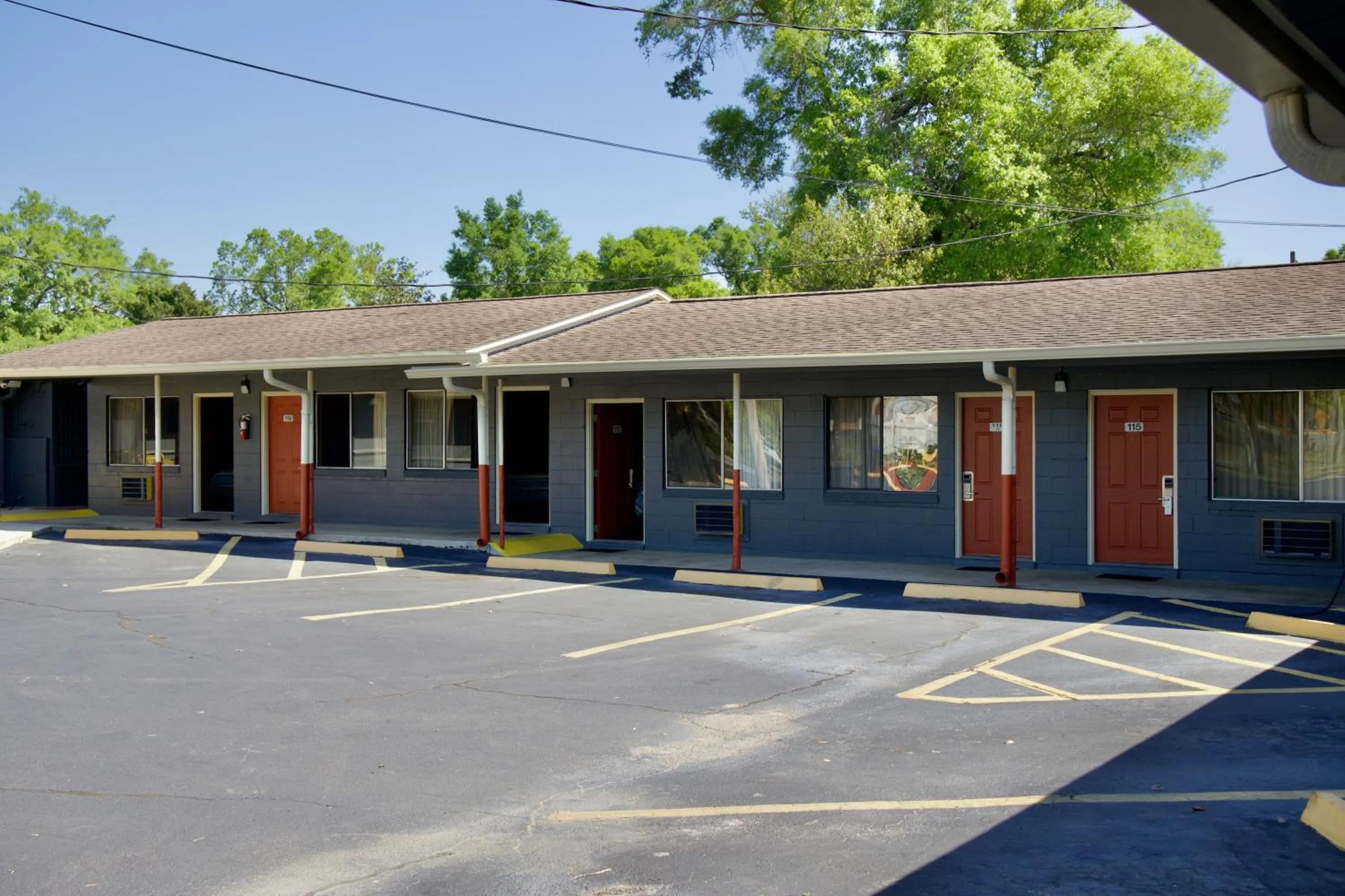 El Camino Motel
