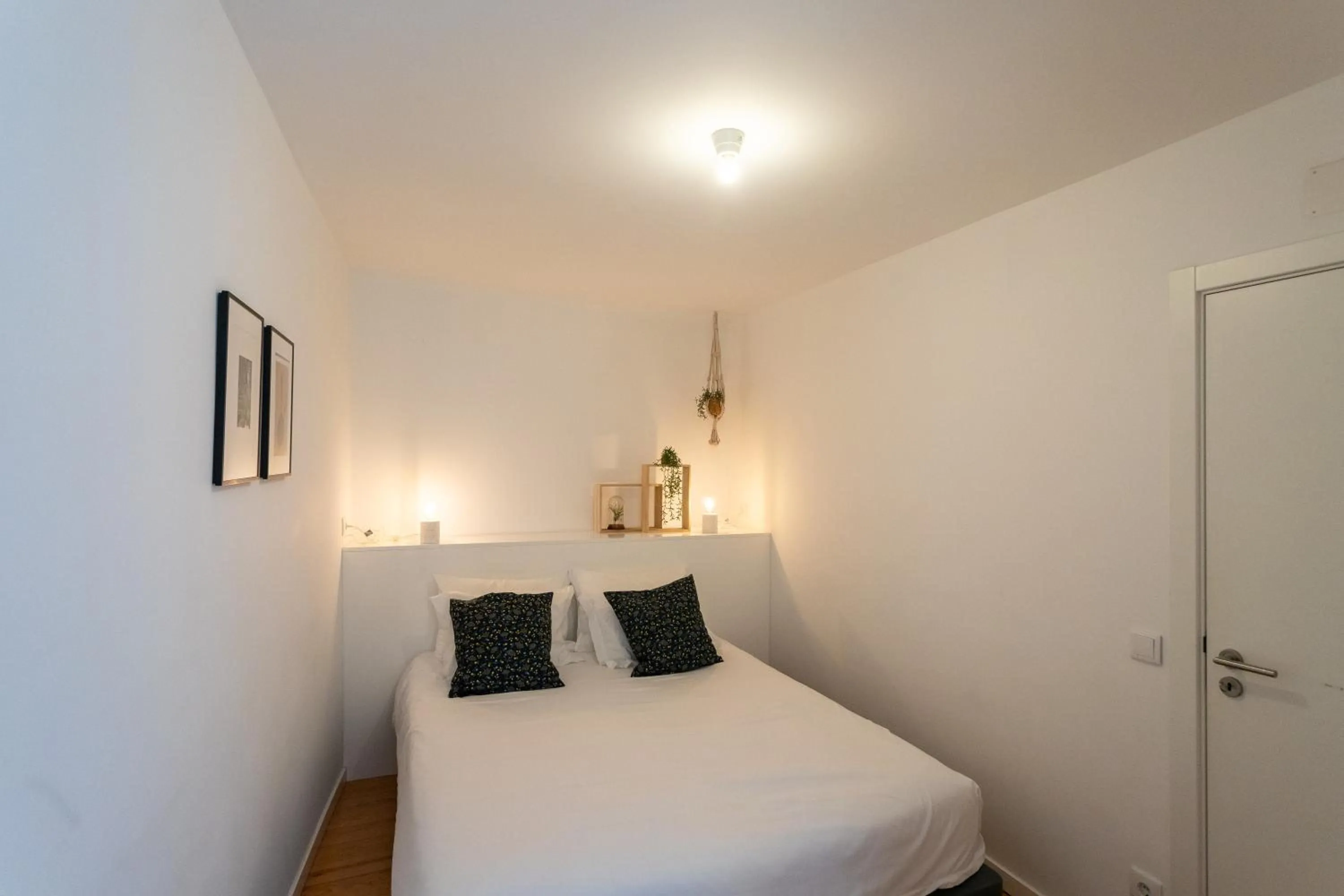 Photo of the whole room, Bed in Casas da Comedia
