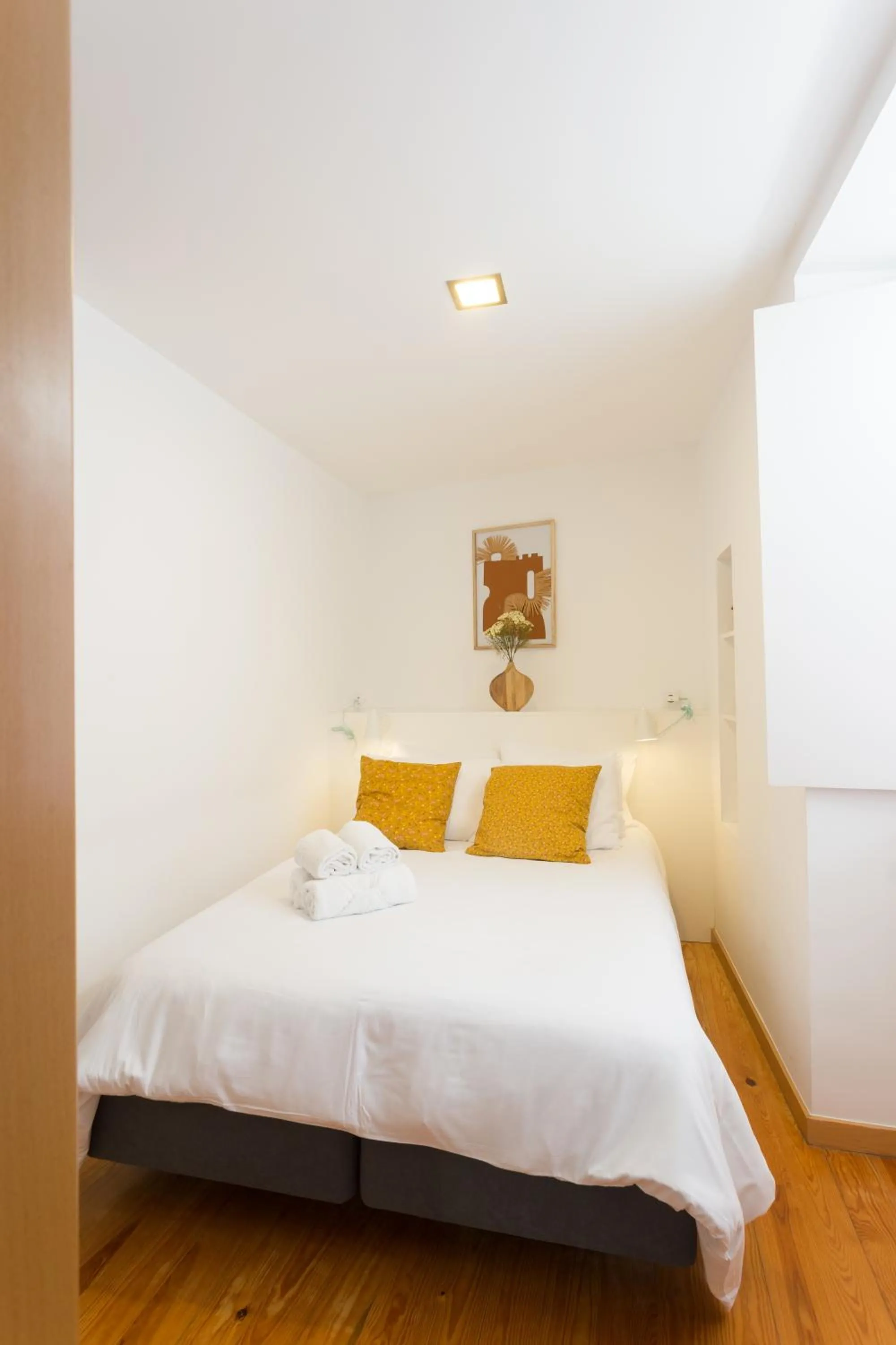 Bedroom, Bed in Casas da Comedia