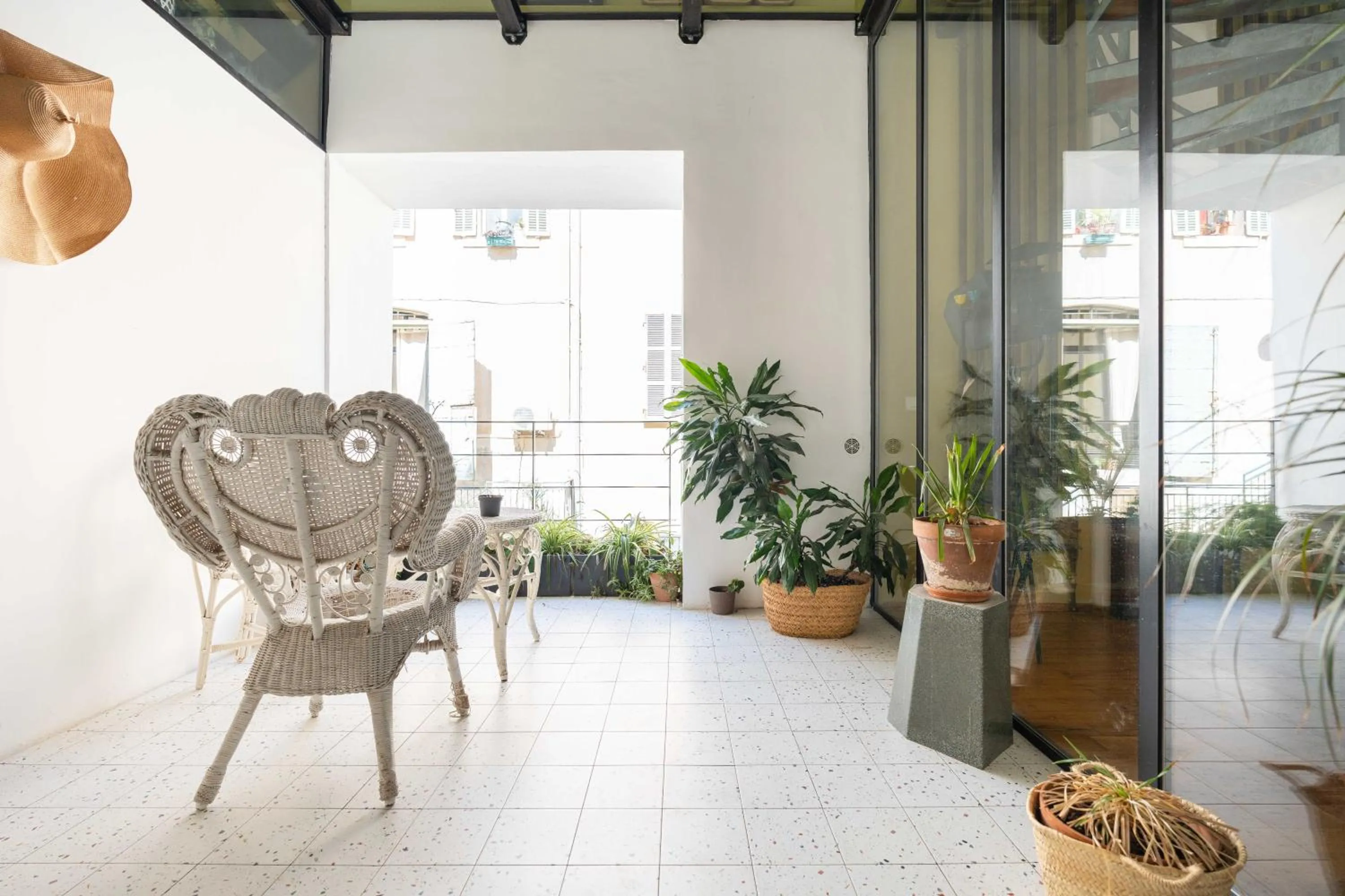 Balcony/Terrace in Le Loft du Vieux-Port - St Victor