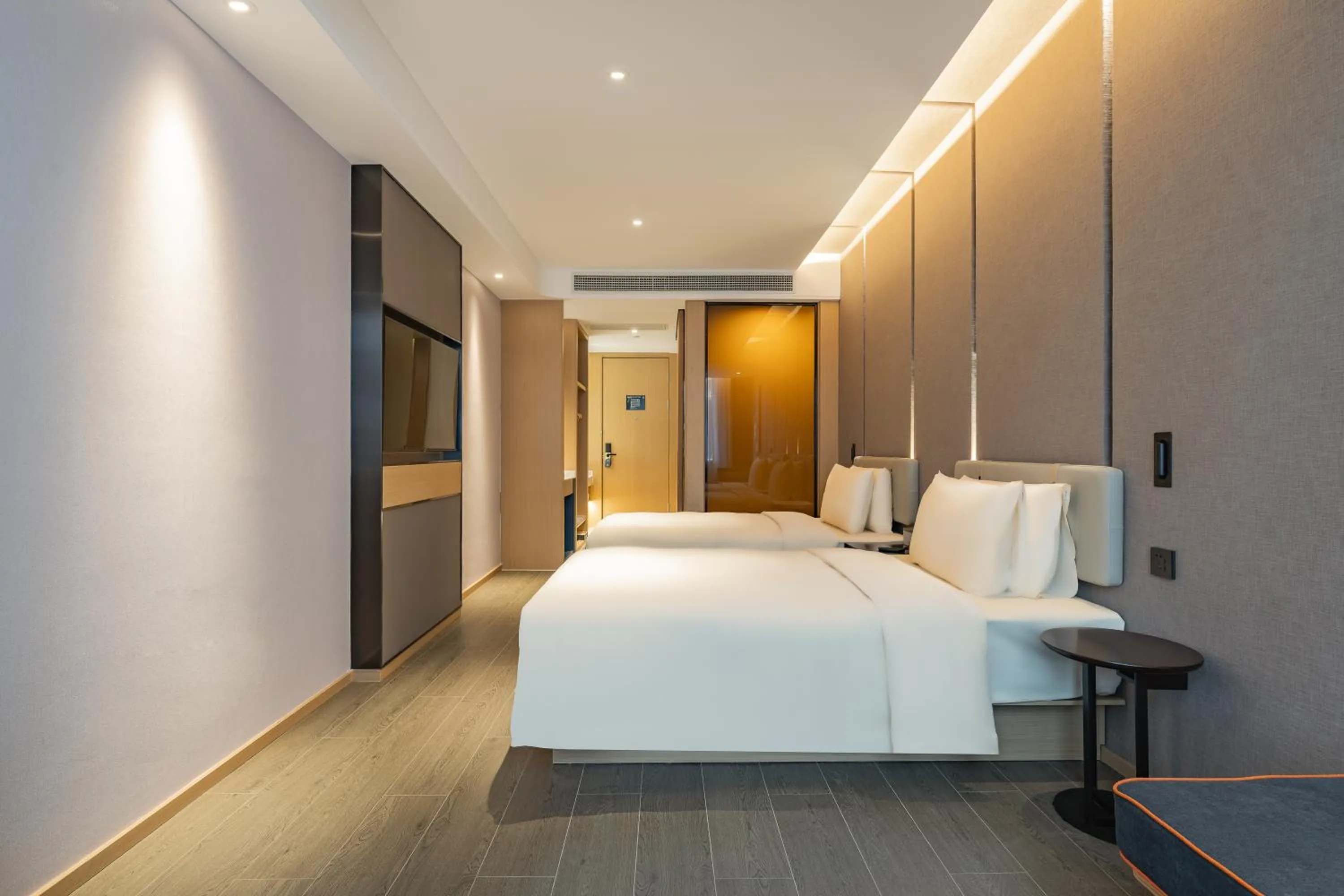 Bed in Shanghai Pudong Caolu Atour Hotel