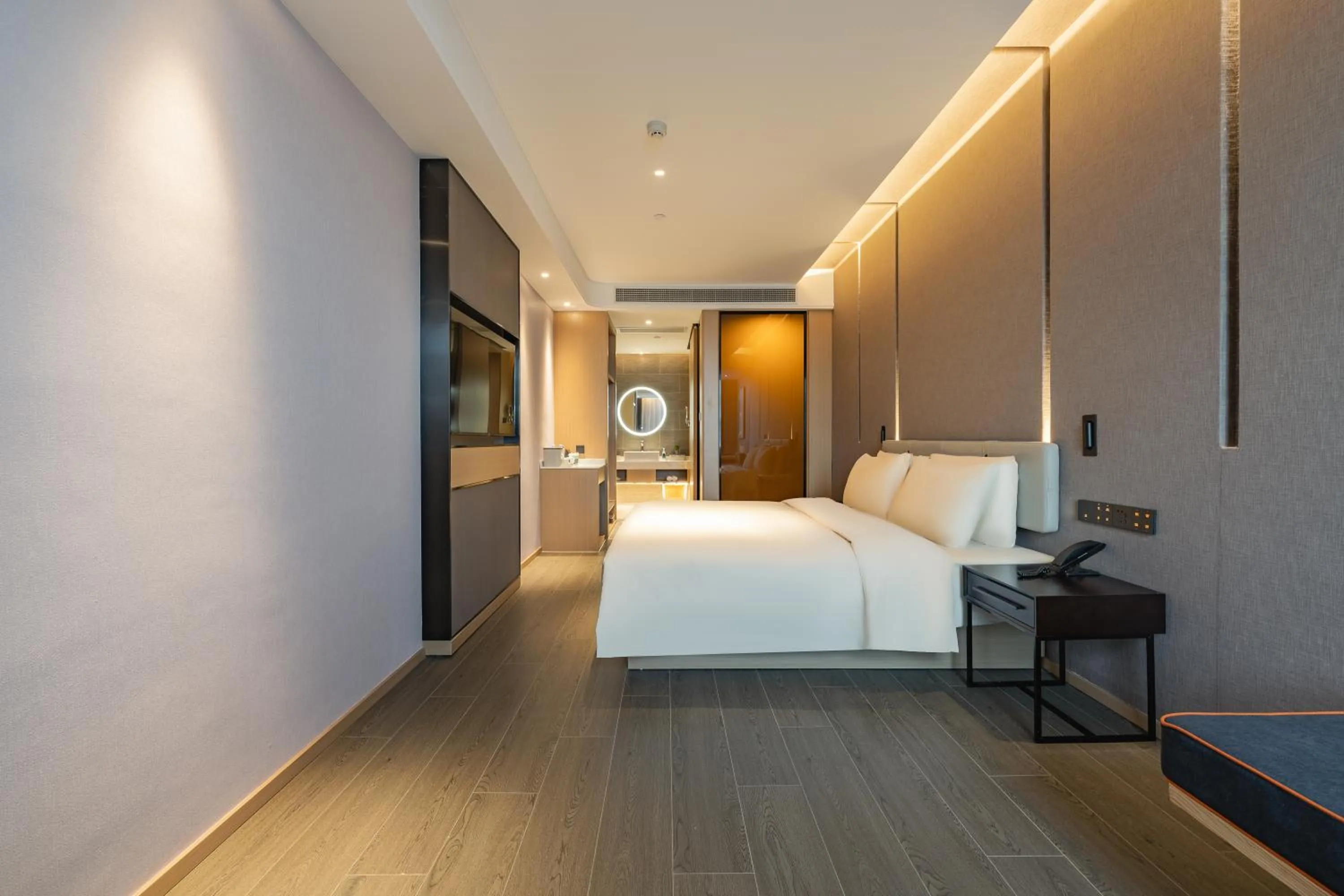 Bed in Shanghai Pudong Caolu Atour Hotel