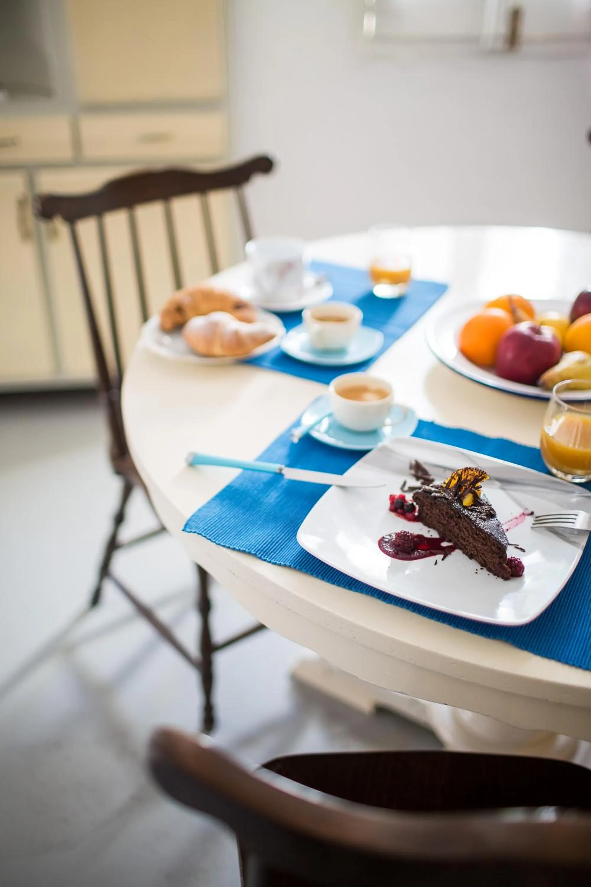 Communal lounge/ TV room in B&B Catedda