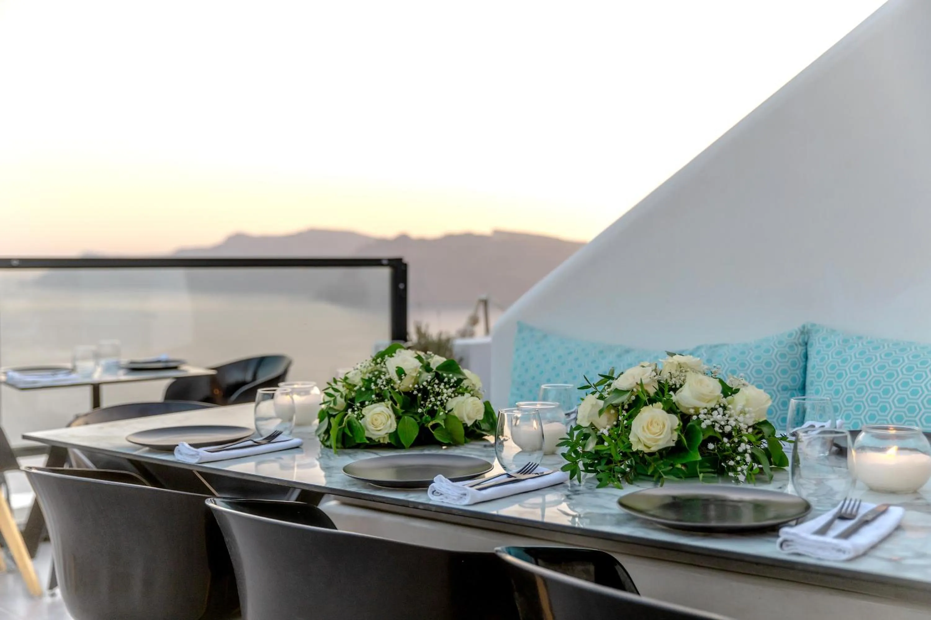 Restaurant/places to eat in Santorini Secret Suites & Spa, Small Luxury Hotels of the World