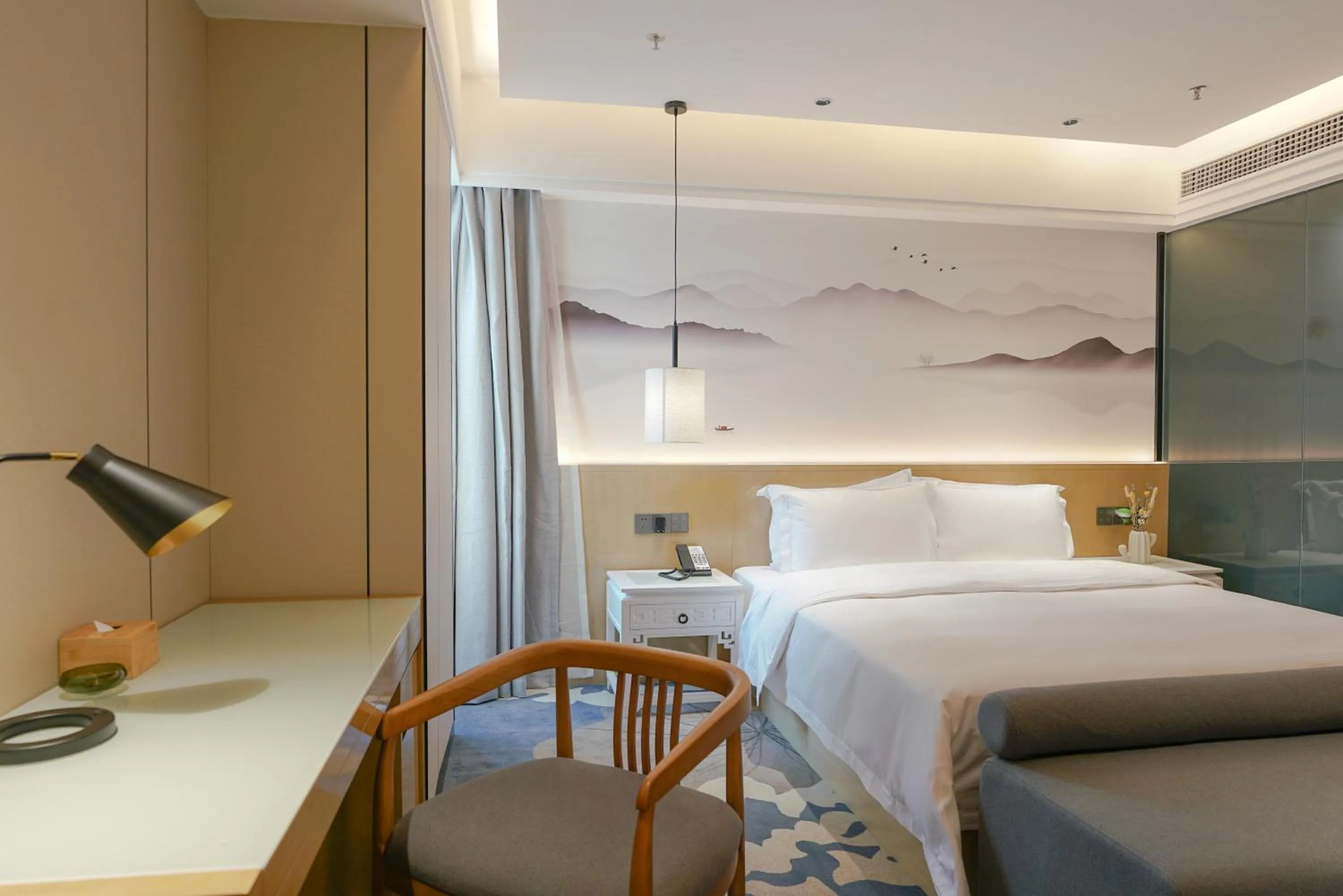 Bedroom in Paco Hotel Shenzhen Luohu Port